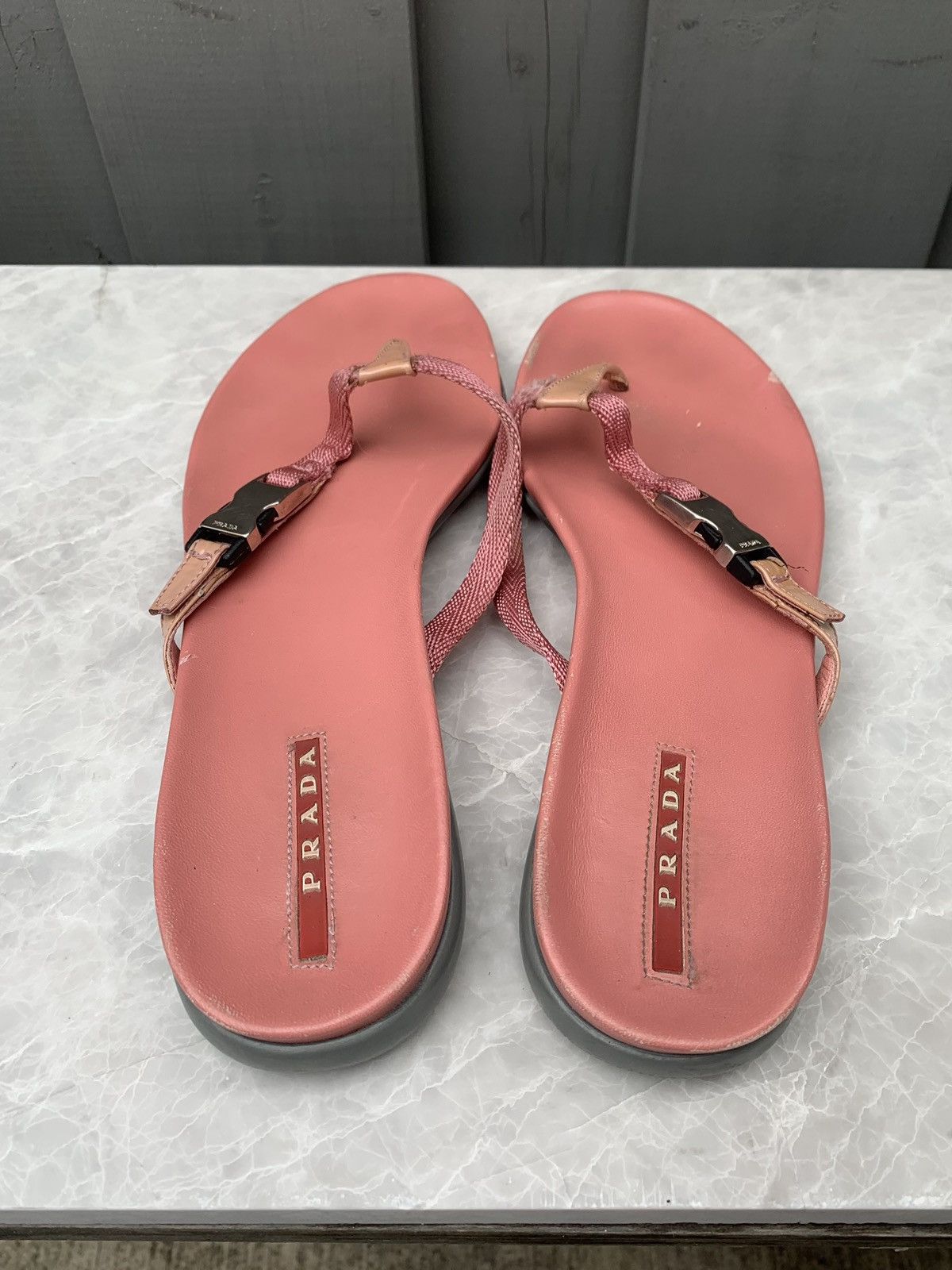 Designer × Prada Pink Prada Flip Flops Y2K 2000s Sport Thong Sandals Slip-on Size US 7.5 / IT 37.5 - 4 Thumbnail