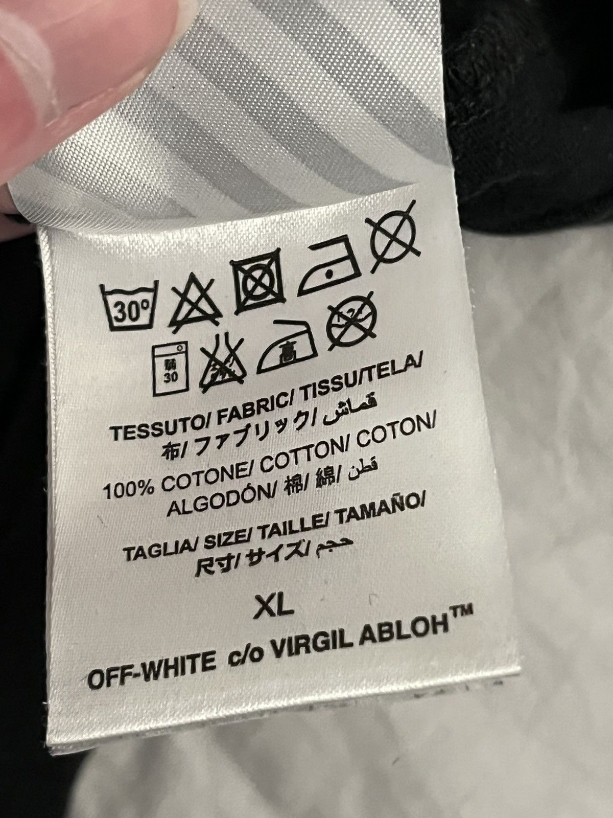 Off-White Off White Cut Off Tee Black Size US XL / EU 56 / 4 - 5 Thumbnail