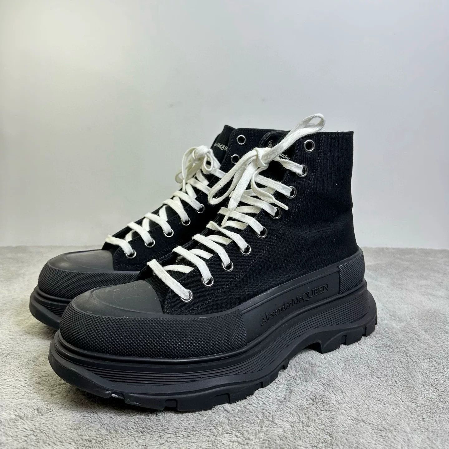 Alexander McQueen Alexander McQueen Boots 44 Men Size US 10.5 / EU 43-44 - 1 Thumbnail