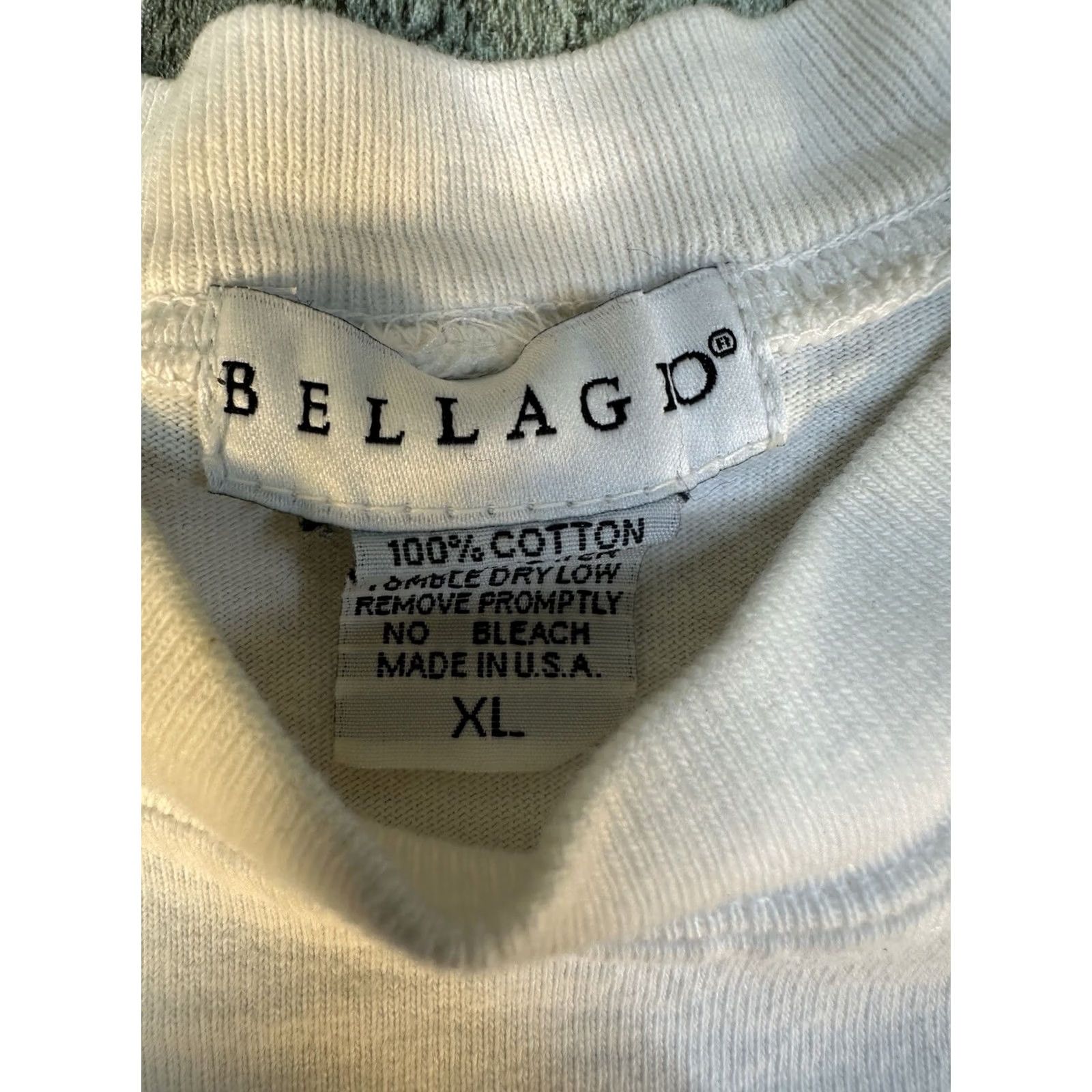 Vintage VINTAGE Bellagio Las Vegas Crewneck Sweatshirt XL Men White 90s Pullover USA 100% Cotton Back Graphic Sleeve Minimal Casual Size US XL / EU 56 / 4 - 5 Thumbnail