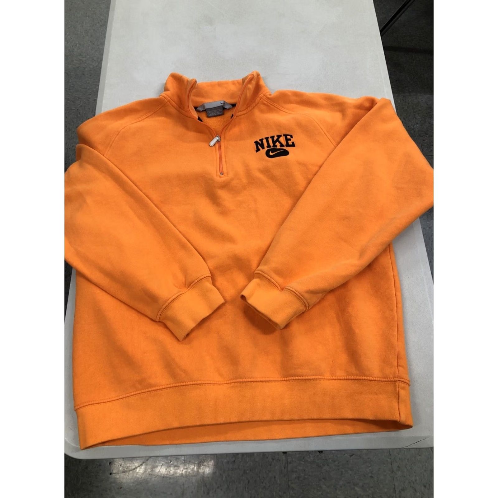 Nike VINTAGE Nike Sweatshirt Mens Medium Orange 1/4 Zip Pullover Sweater Spellout Mens Regular Solid 90s Sports Size US M / EU 48-50 / 2 - 3 Thumbnail