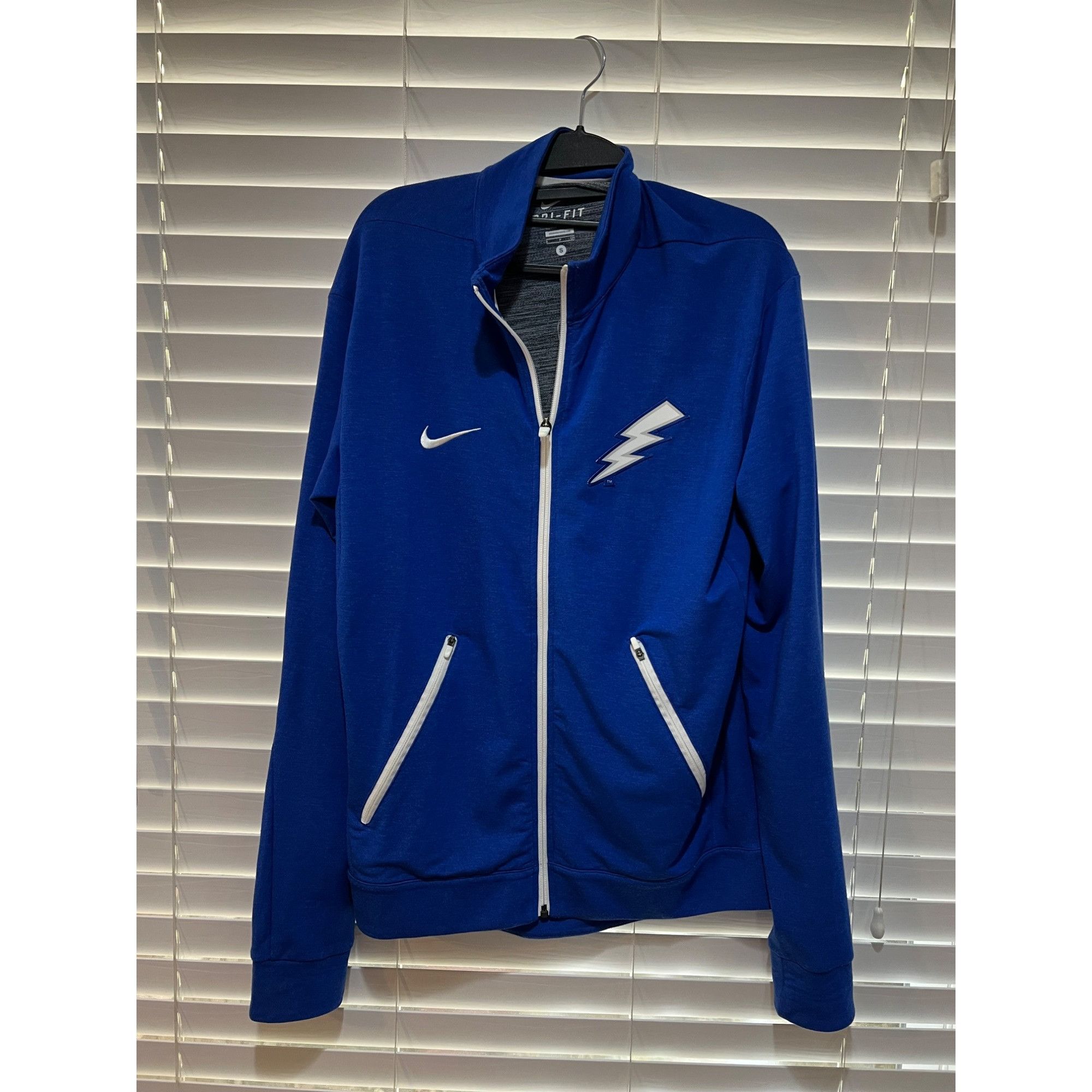 Nike Nike Air Force Falcons Full Zip Jacket - Size S Size US S / EU 44-46 / 1 - 1 Thumbnail