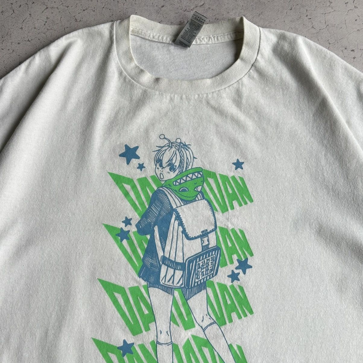 Anime Vintage DanDanDan Momo Ayase Anime Graphic Promo Tee Size US XL / EU 56 / 4 - 4 Thumbnail