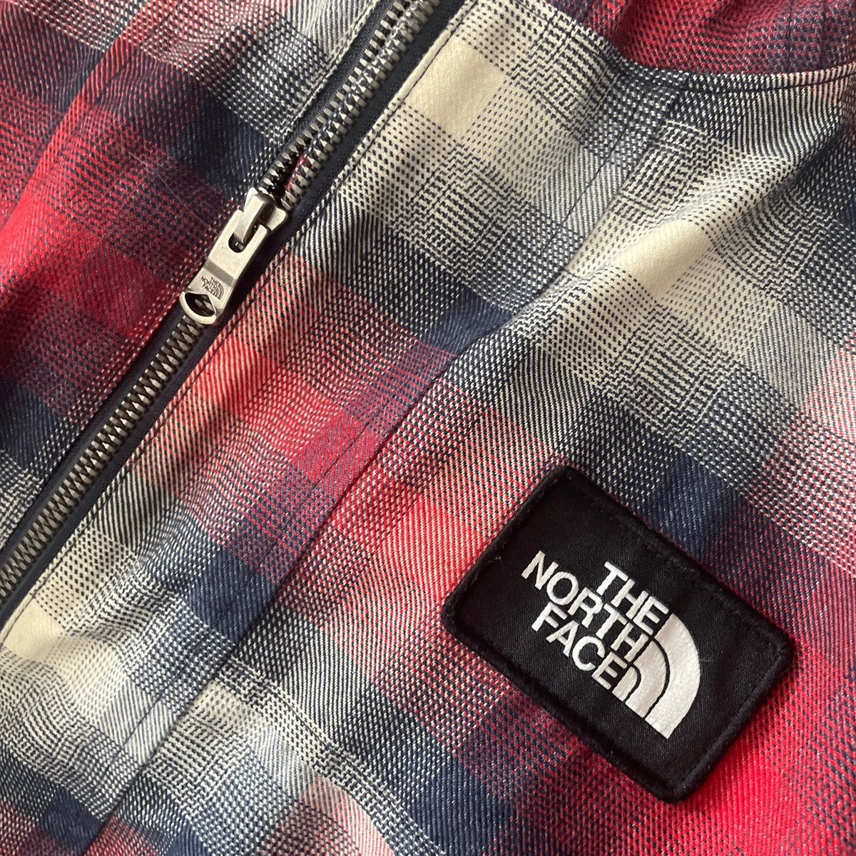The North Face The North Face plaid parka Size US L / EU 52-54 / 3 - 4 Thumbnail
