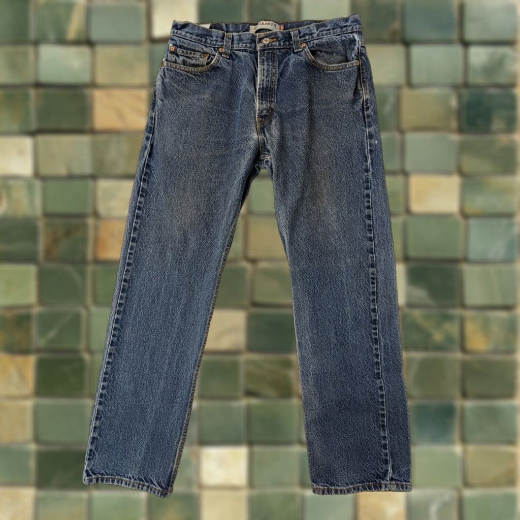 Levi's Levi's 505 Jeans Size 36x32 Medium Wash Regular Fit Distressed Denim 2000s M5M Mens Jeans Size US 36 / EU 52 - 1 Thumbnail