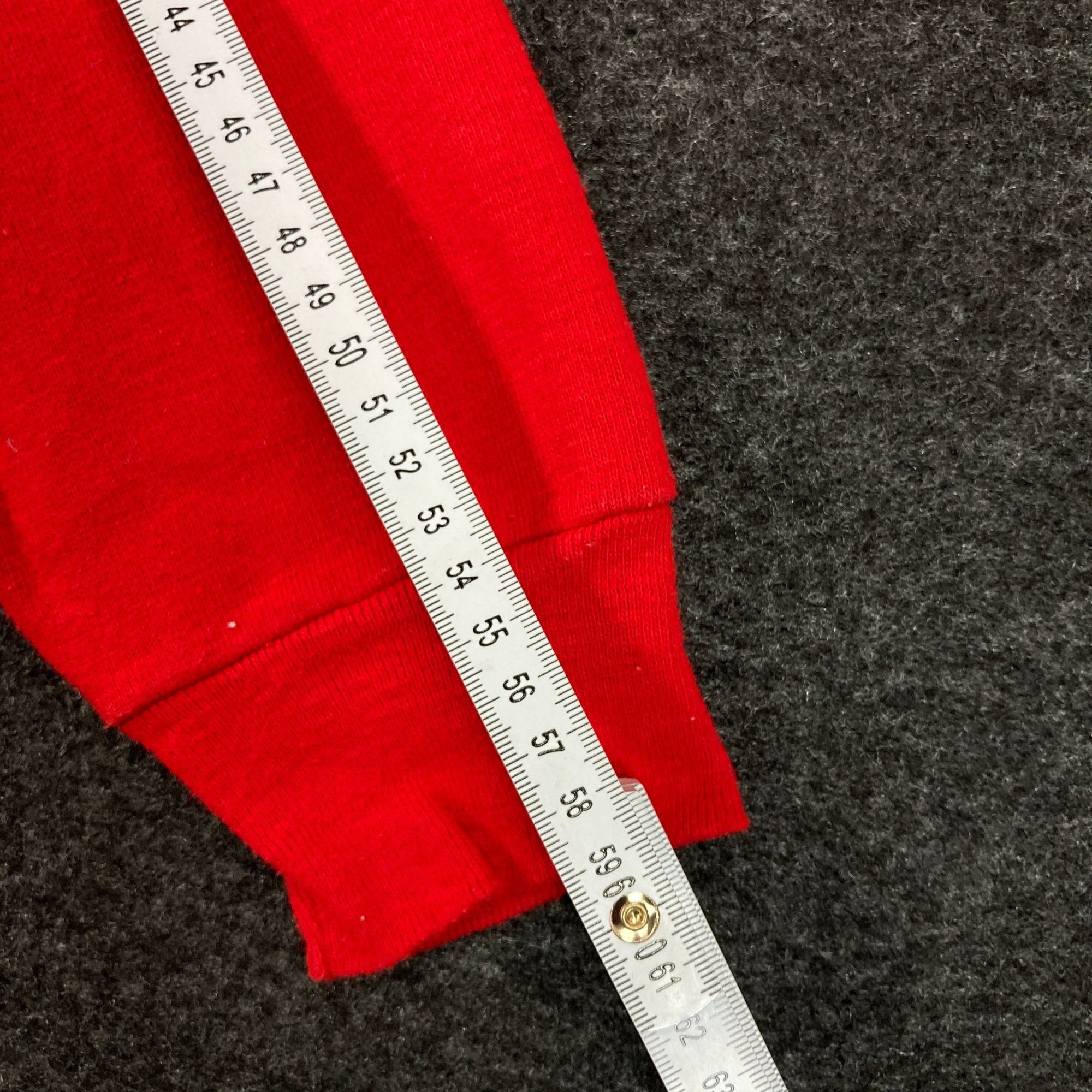 Other 1981 UB40 TOUR VINTAGE, Original Merch Sweater Size US M / EU 48-50 / 2 - 6 Thumbnail