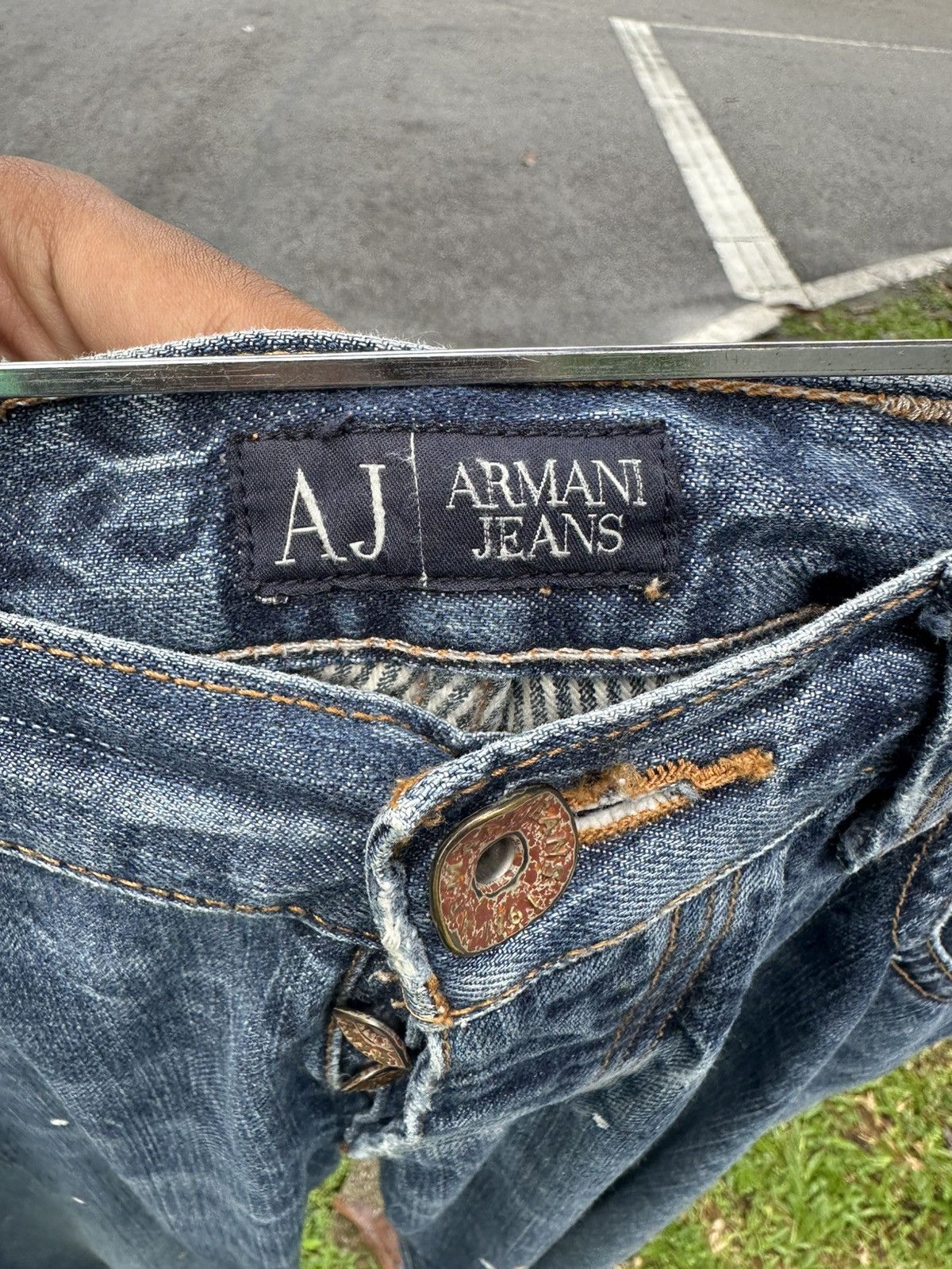 Armani 👹Vintage Armani Jeans Paint Splatter Flare Jeans Size US 30 / EU 46 - 9 Thumbnail