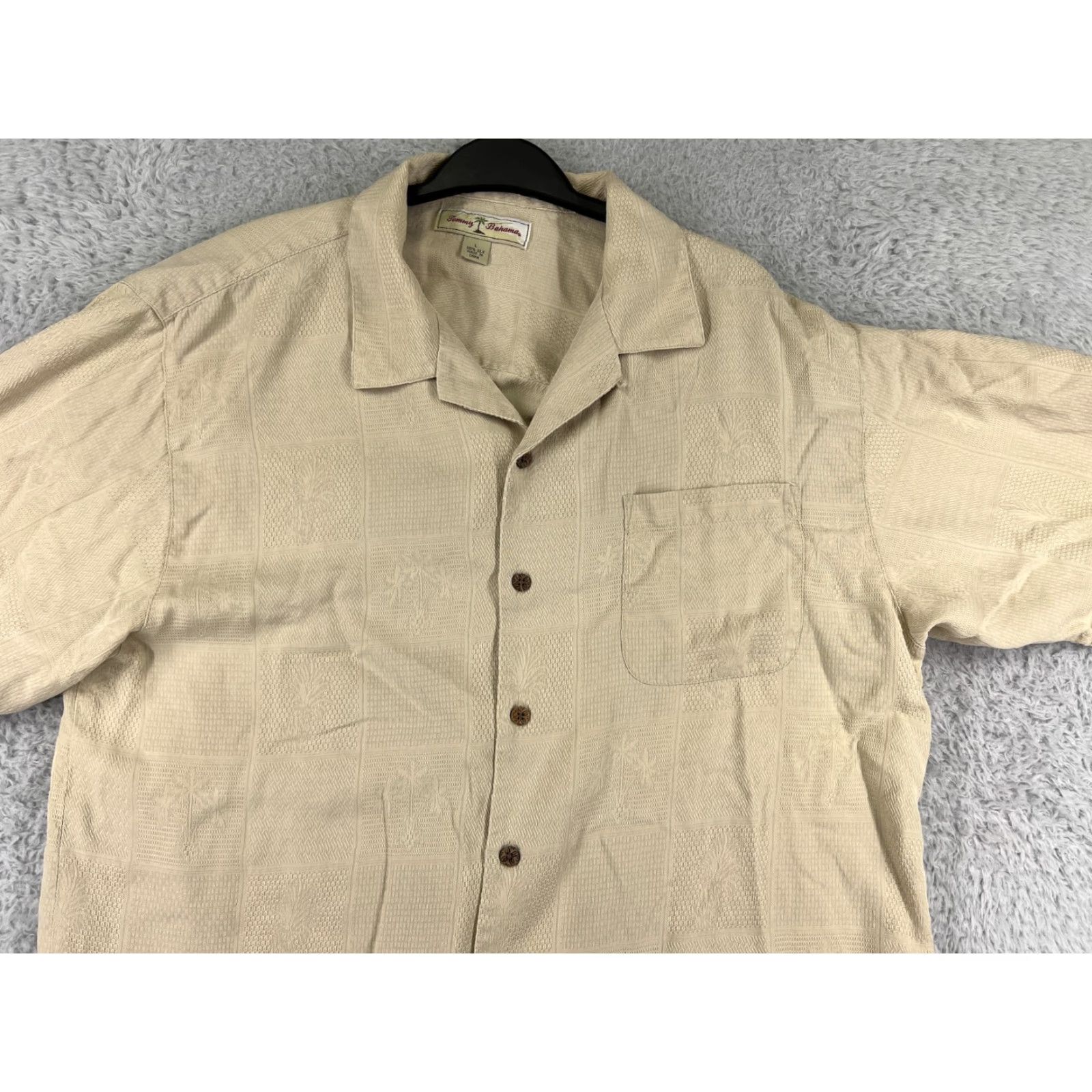 Tommy Bahama VINTAGE Tommy Bahama Shirt Mens Large Beige Palm Tile Pattern Silk Hawaiian Button Up Size US L / EU 52-54 / 3 - 4 Thumbnail