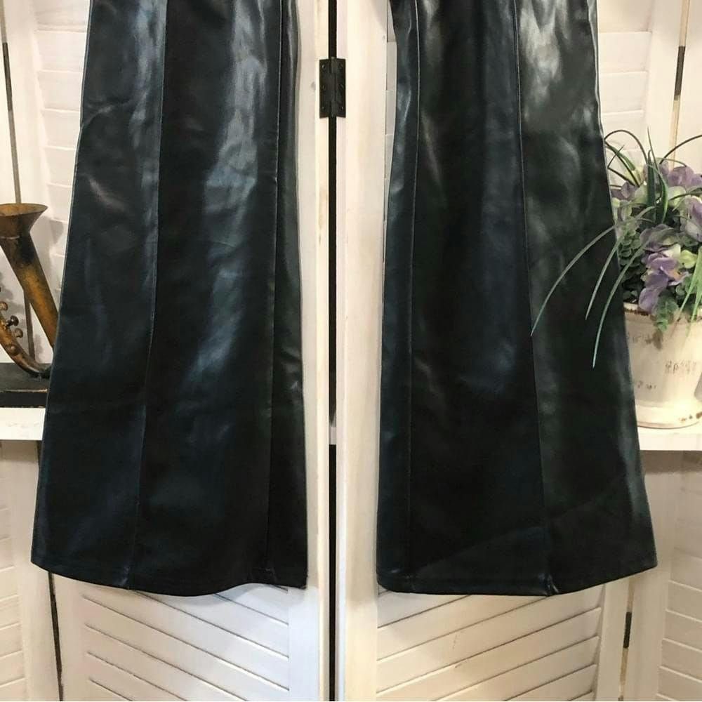 Shein Shein high rise retro black leather bell bottom pants sz 4 Size 27" / US 4 / IT 40 - 4 Thumbnail