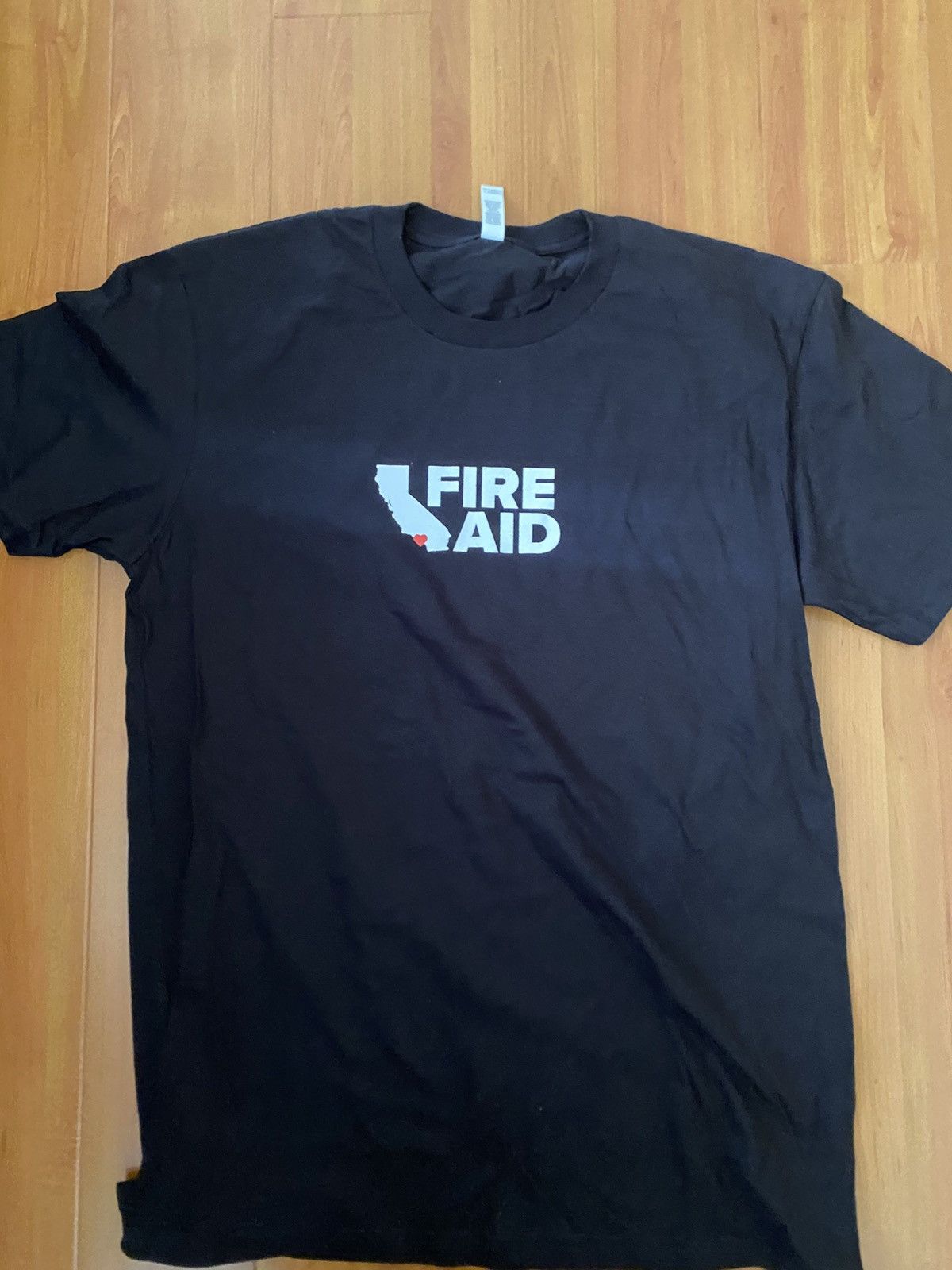 Other Yoshitomo Nara LA Fire Aid Tee Shirt Size US L / EU 52-54 / 3 - 1 Thumbnail