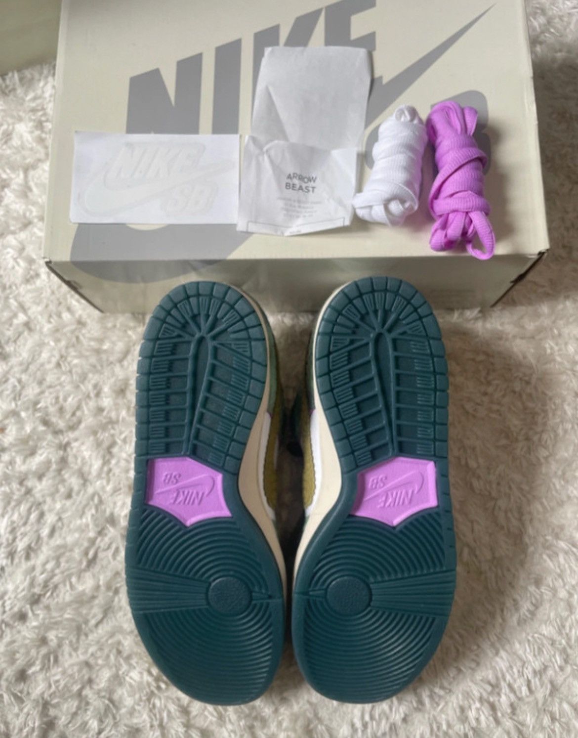 Nike SB Nike sb dunk low Alexis sablone chameleon Size US 11.5 / EU 44-45 - 4 Thumbnail