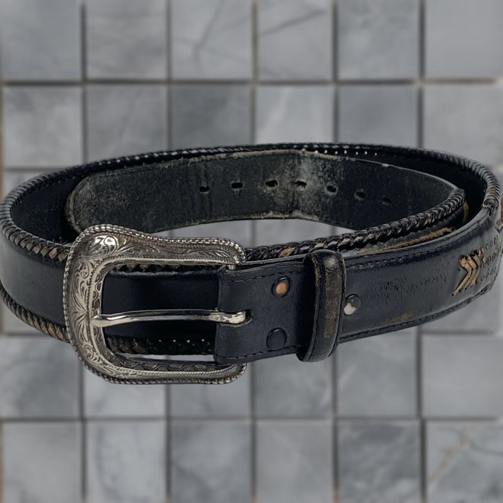 Vintage VINTAGE Belt Men's Tooled Western Belt Size 40 Brown/Black w/ Silver Buckle Nocona Belt Co Casual And Jean Belts Leather Adjustable Mens Size 40 - 1 Thumbnail