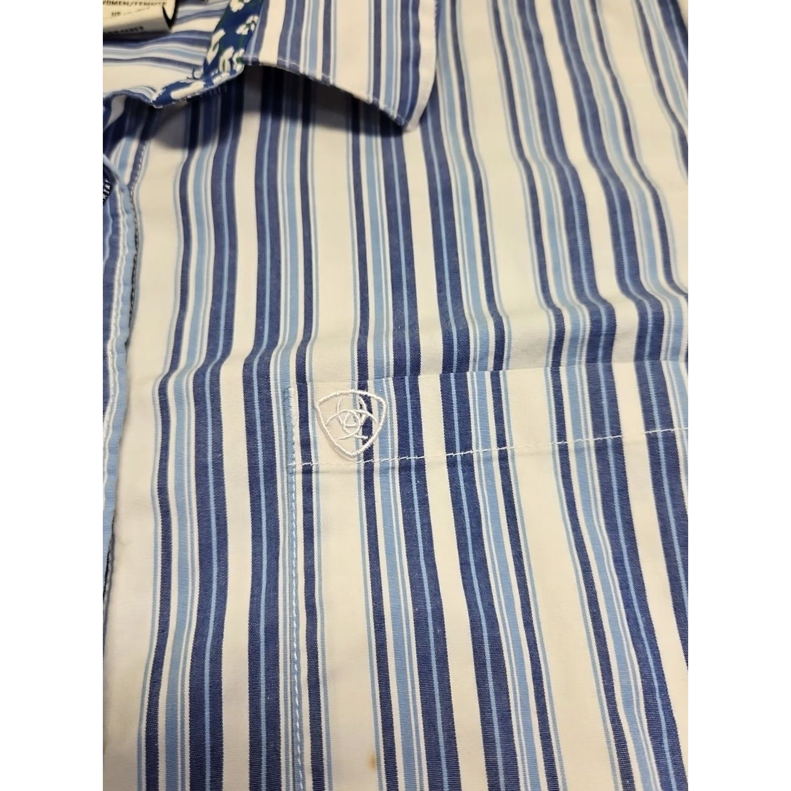 Ariat Ariat Womens Fitted Western Shirt L Blue White Striped Long Sleeve Cowgirl Rodeo Shirts Size L / US 10 / IT 46 - 4 Thumbnail