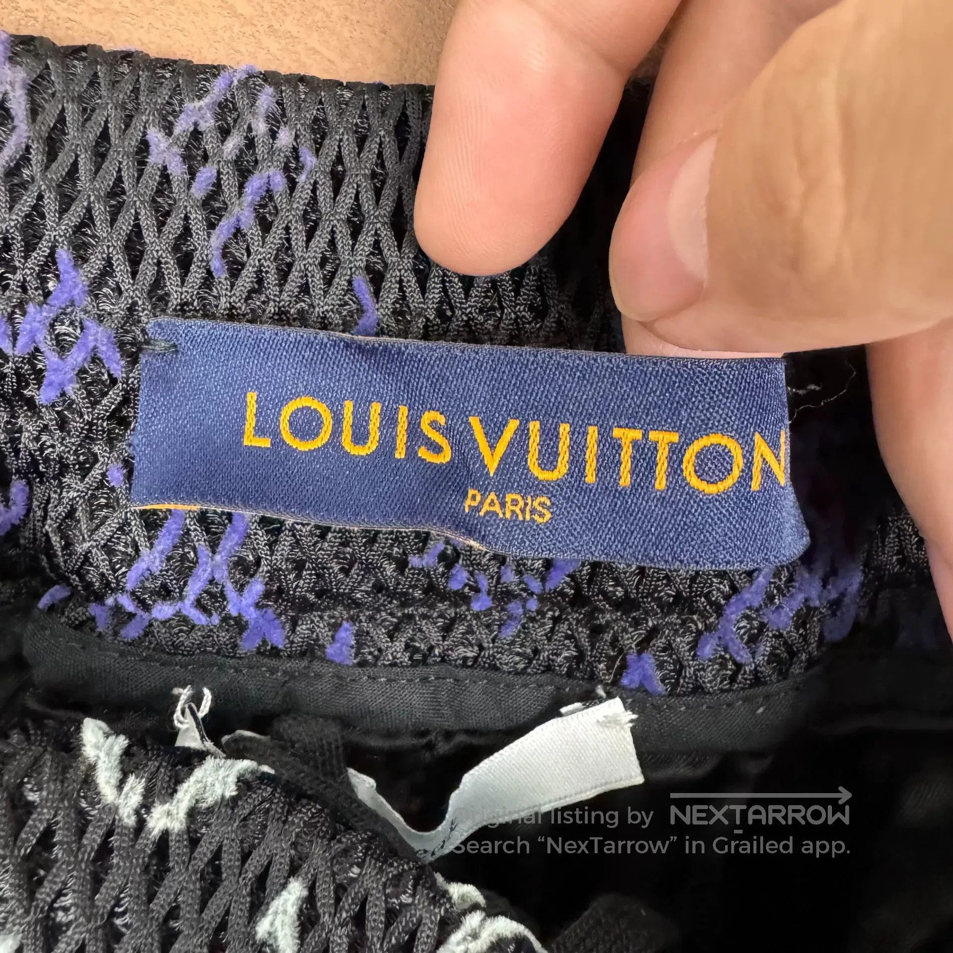 Louis Vuitton Louis Vuitton Rainbow Gradient Logo Shorts. Size US 30 / EU 46 - 3 Thumbnail
