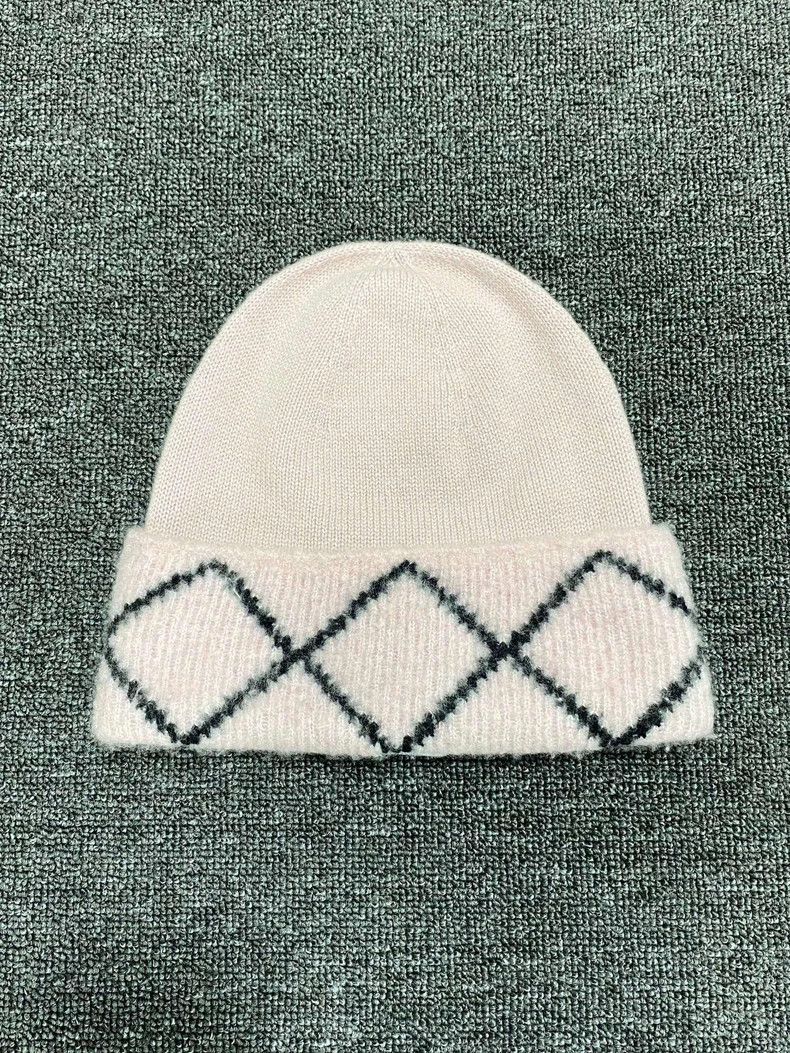 Chanel Pink Cashmere Knit Hat by Chanel-yf Size ONE SIZE - 3 Thumbnail
