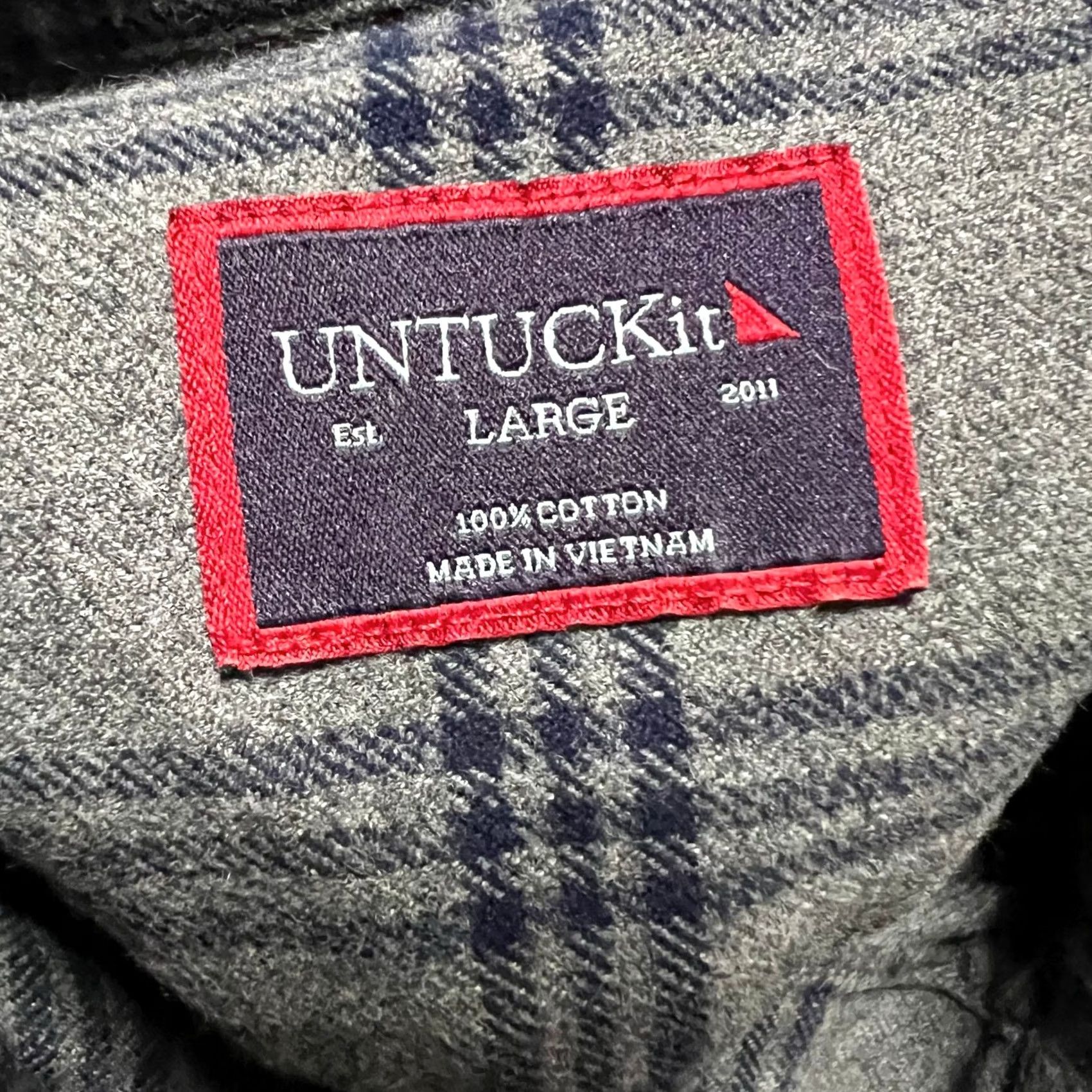 UNTUCKit UNTUCKit Flannel Shirt Mens Large Gray Plaid Button Up Long Sleeve Mens L Gray Plaid Shirt Size US L / EU 52-54 / 3 - 6 Thumbnail