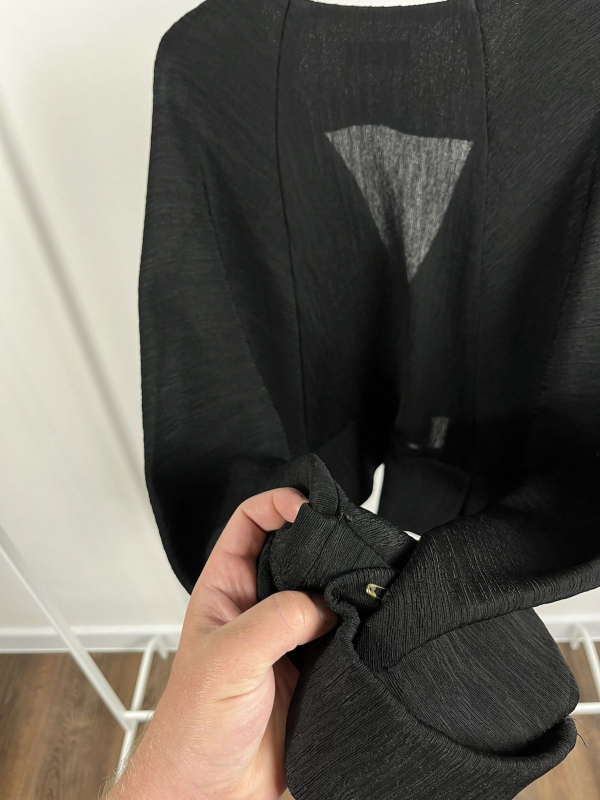 Japanese Brand Hovman Draped Cropped Jacket in Textured Black Fabric Size M / US 6-8 / IT 42-44 - 12 Thumbnail