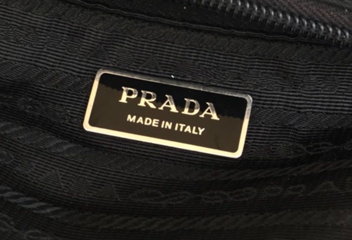 Prada 🔥Hot Items 🔥Prada Crossbody Size ONE SIZE - 16 Thumbnail