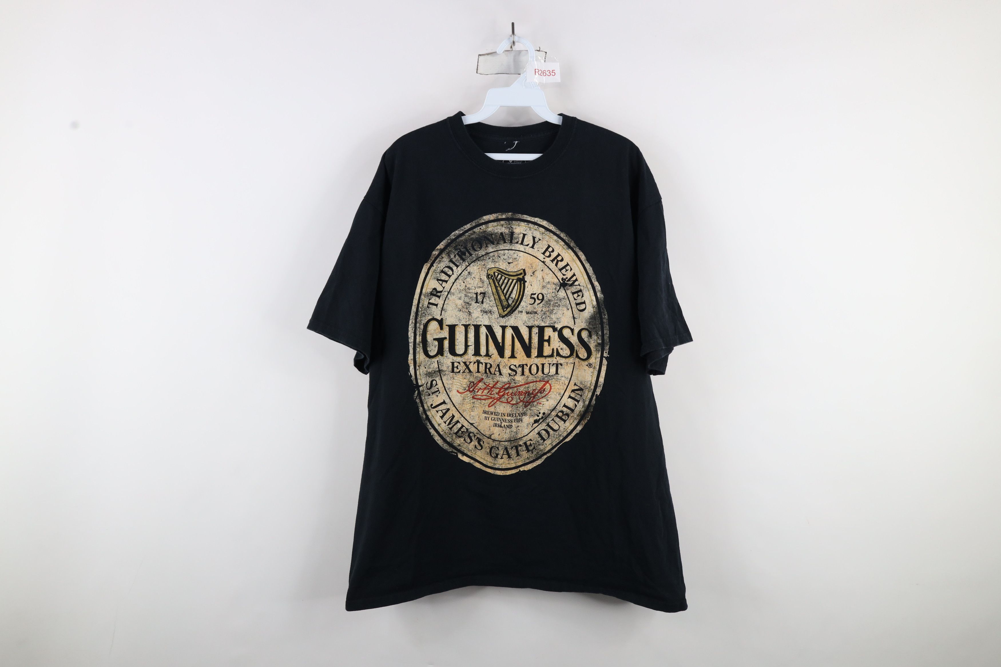 Vintage Vintage Guinness Beer Spell Extra Stout T-Shirt Black Cotton Size US XL / EU 56 / 4 - 1 Thumbnail