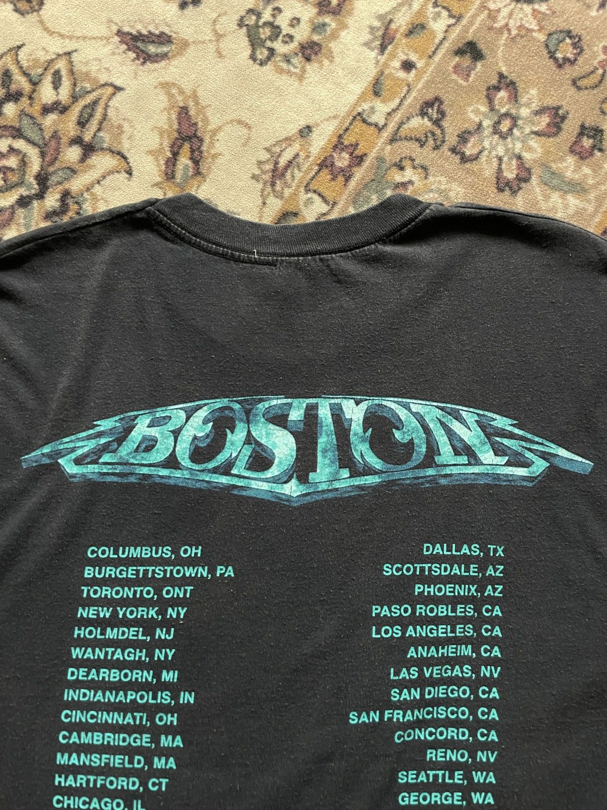 Band Tees × Vintage Vintage 1997 BOSTON Band Tee Tour Size US L / EU 52-54 / 3 - 5 Thumbnail