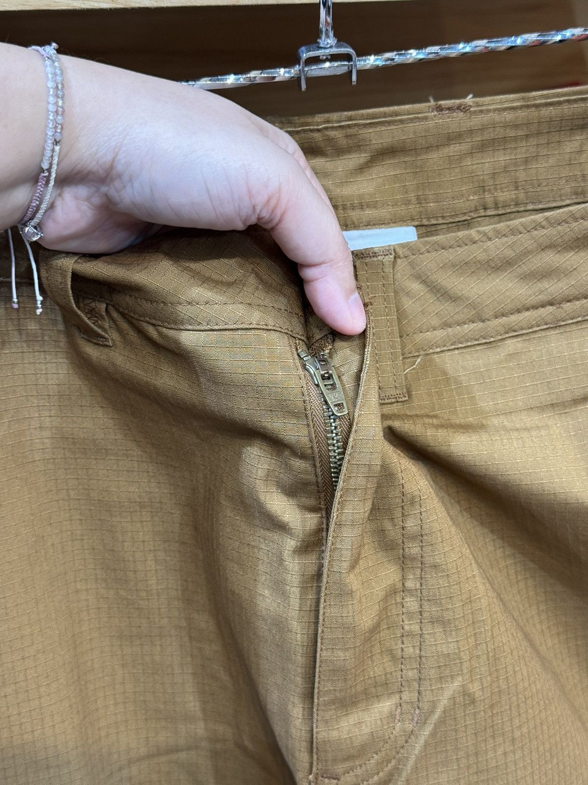 Nike Nike Standard Fit Straight Leg Regular Length CargoPants Size US 30 / EU 46 - 5 Thumbnail