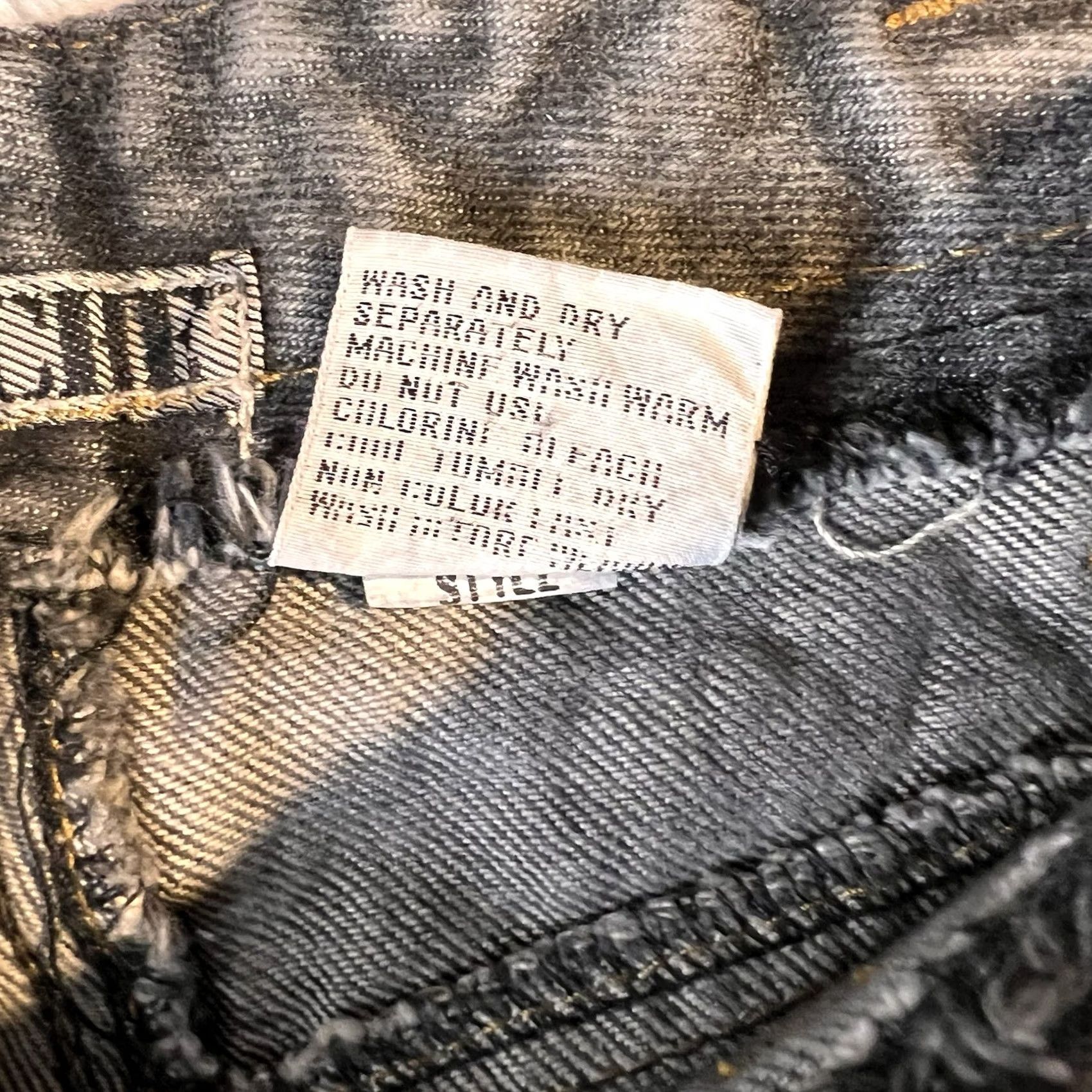 Jordache VINTAGE Jordache Jeans Womens 12 Black Acid Wash High Waisted Paneled City Jeans Womens Size 12 Regular Black Acid Wash 80s Tapered City Mens/Womens Size 34" / US 12 / IT 48 - 4 Thumbnail