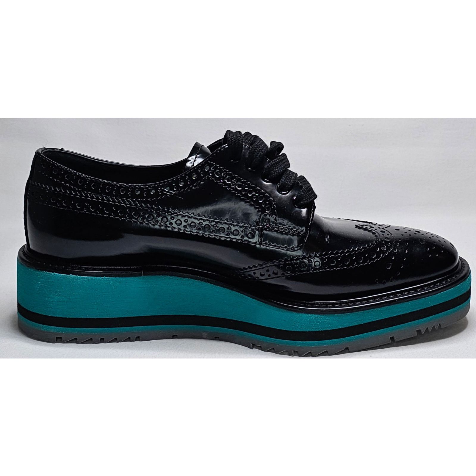 Prada Authentic Prada Black Leather Oxford Platform Size US 5.5 / IT 35.5 - 3 Thumbnail