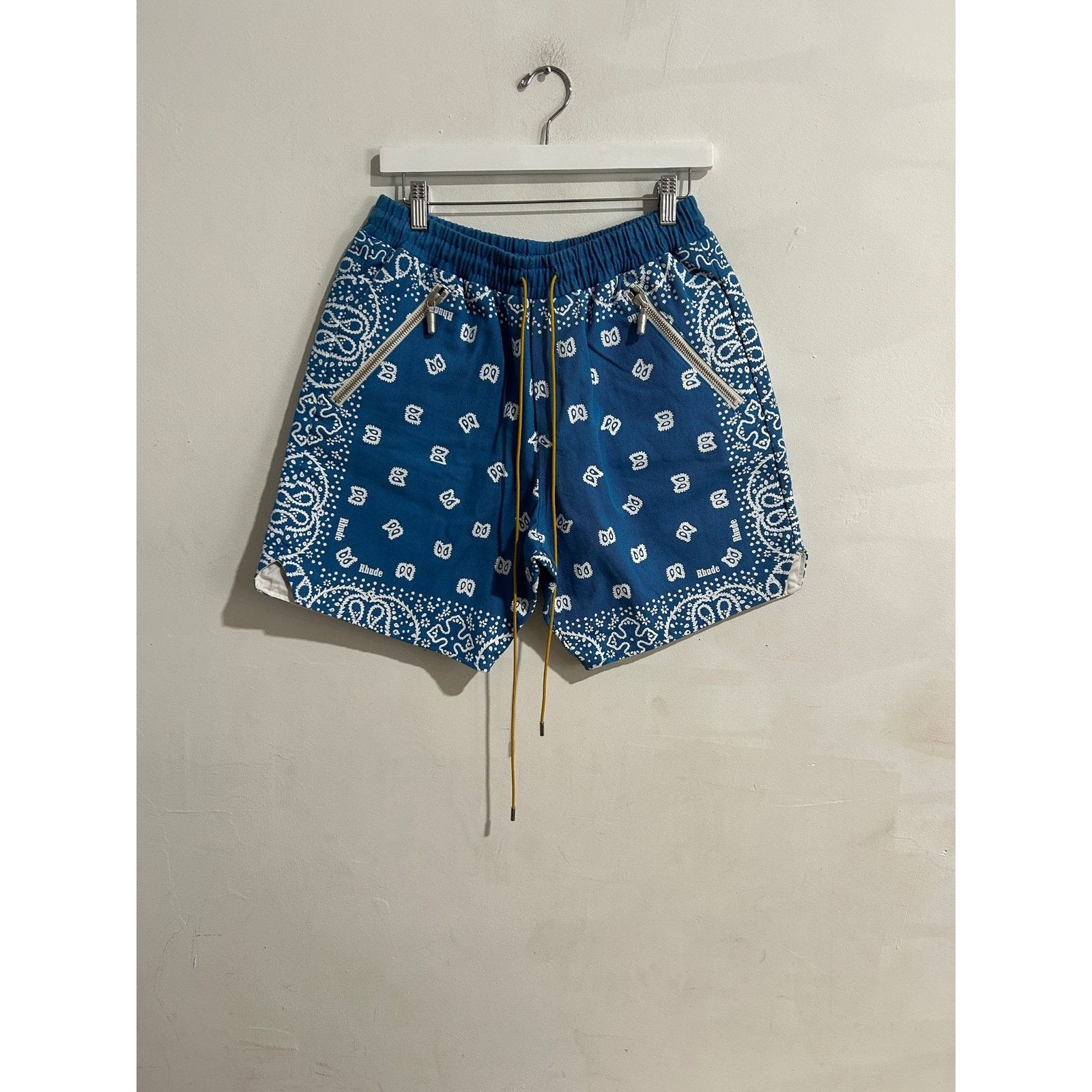 Rhude RHUDE BANDANA SHORTS 'MARINE BLUE' SIZE MEDIUM PREOWNED Size US 26 / EU 42 - 1 Thumbnail