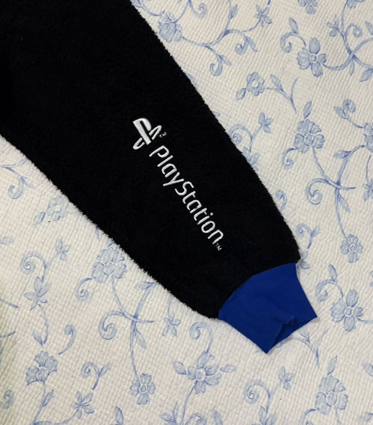 Japanese Brand Japanese PlayStation Sweatshirt Joystick Logo Size US XXL / EU 58 / 5 - 4 Thumbnail