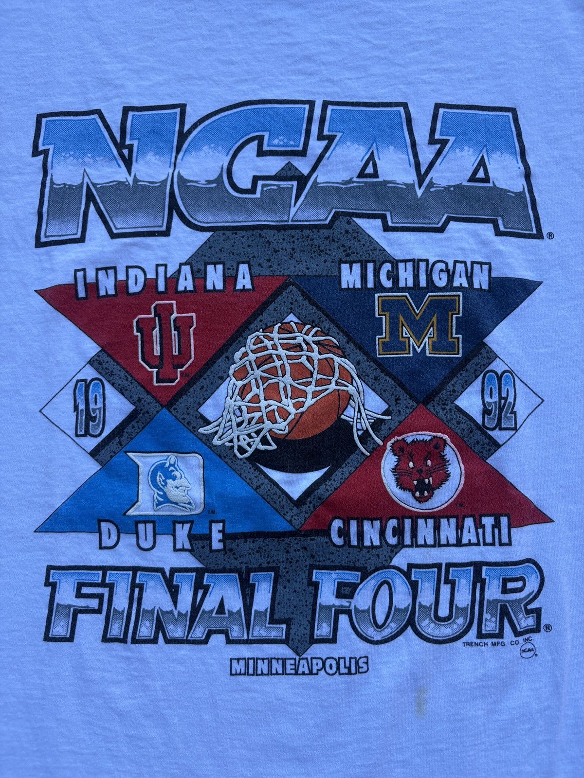 NCAA Vintage 1992 Trench NCAA Final Four Tournament T-Shirt Sz XL Size US XL / EU 56 / 4 - 4 Thumbnail