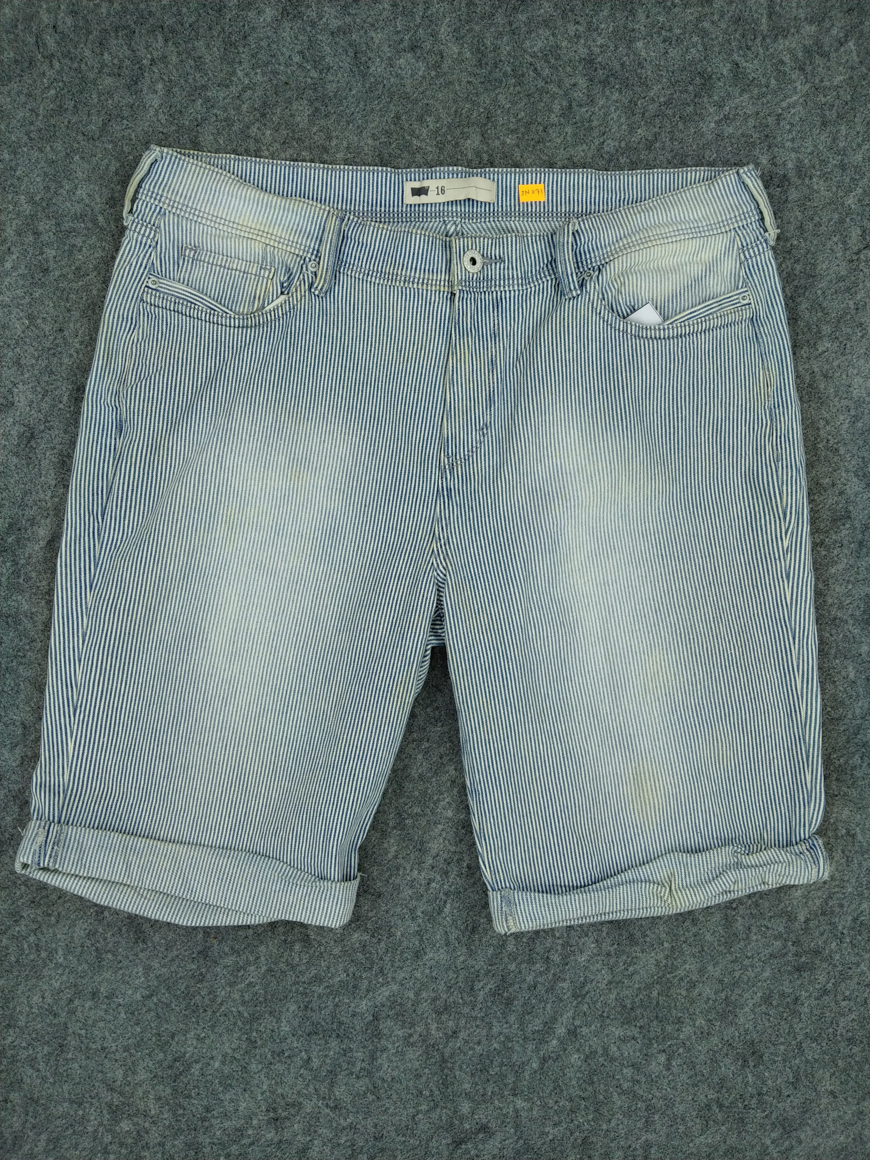 Levi's Distressed Levi's Stripes Denim 37 x 10.5 -JN071 Size US 37 - 1 Thumbnail