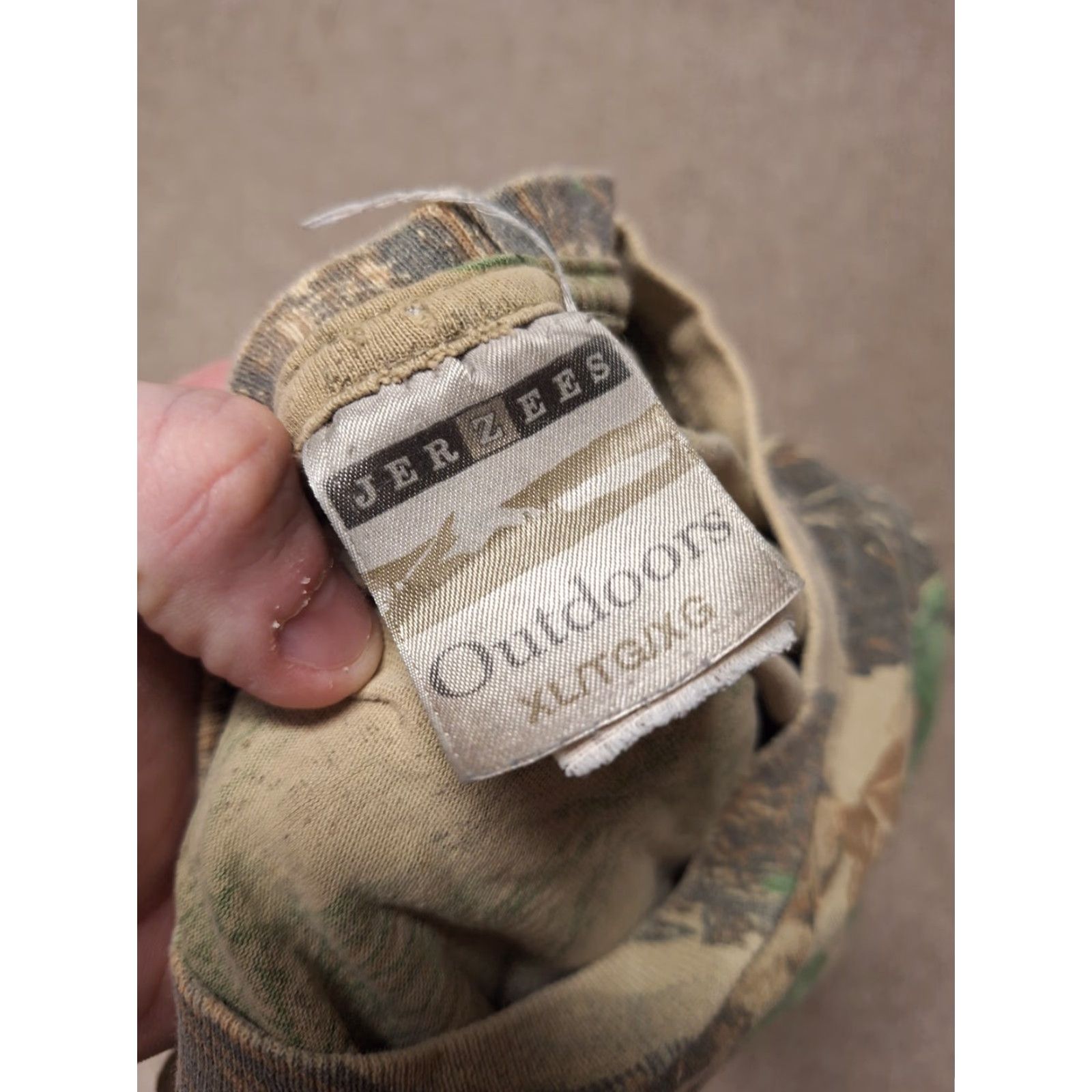 Jerzees VINTAGE Jerzees Outdoors T-Shirt XL Realtree Camo Camouflage Shirt Men USA 90s 1990s Size US XL / EU 56 / 4 - 2 Thumbnail