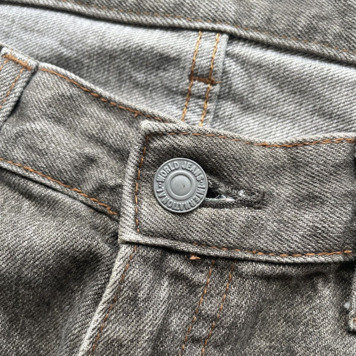 Japanese Brand × Jean × Vintage Japan Vintage Baggy Denim Faded Greyish Browns Jeans Pants Size US 34 / EU 50 - 6 Thumbnail