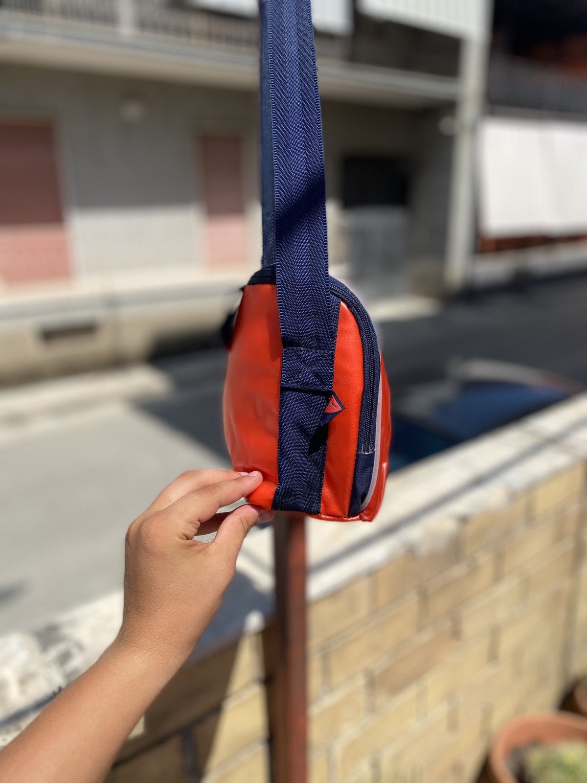 Nike × Vintage Vintage Nike Orange Cooler Bag Messenger Size ONE SIZE - 3 Thumbnail