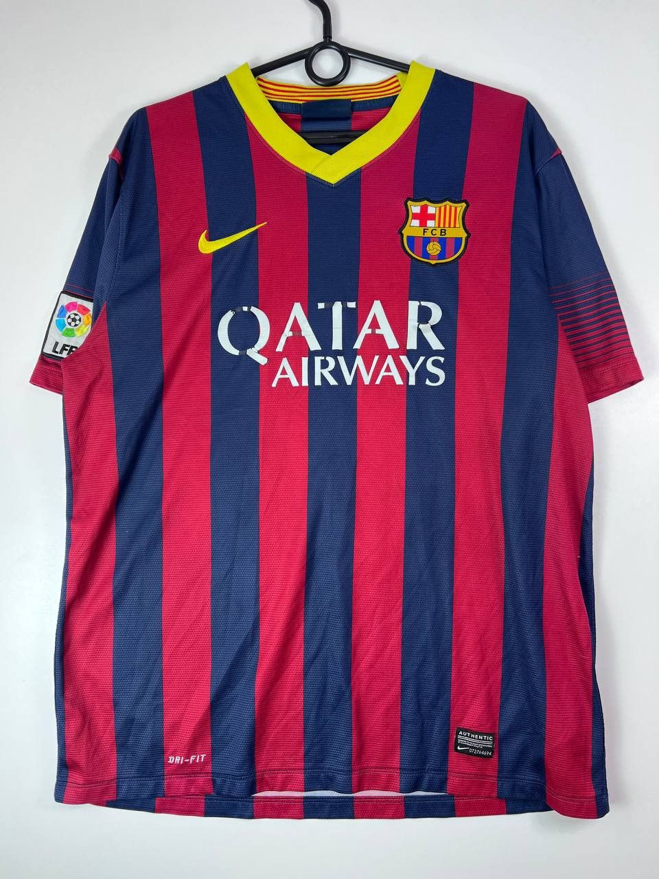 Nike Barcelona 2013 2014 Home Shirt Jersey Messi #10 Nike Size L Size US L / EU 52-54 / 3 - 1 Thumbnail