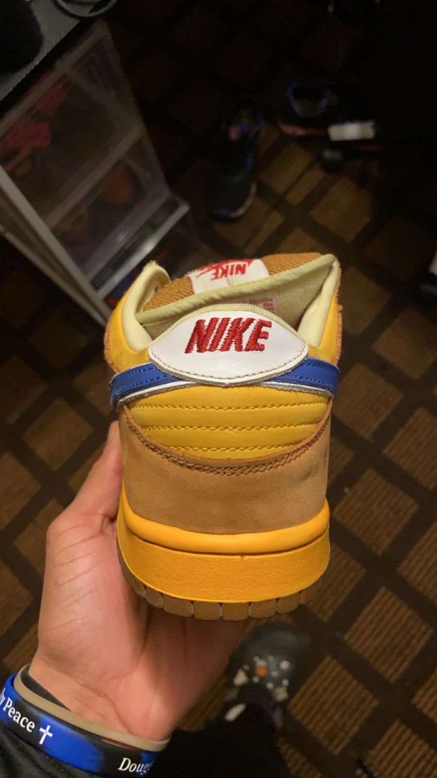 Nike × Vintage Dunk low Newcastle brown ale Size US 8.5 / EU 41-42 - 4 Thumbnail