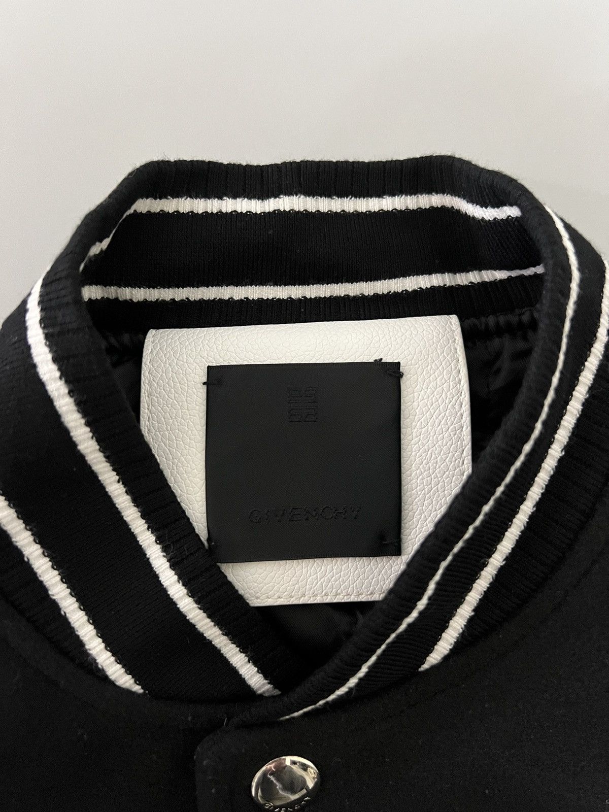 Givenchy Givenchy Black & White Varsity Jacket Size US S / EU 44-46 / 1 - 7 Thumbnail