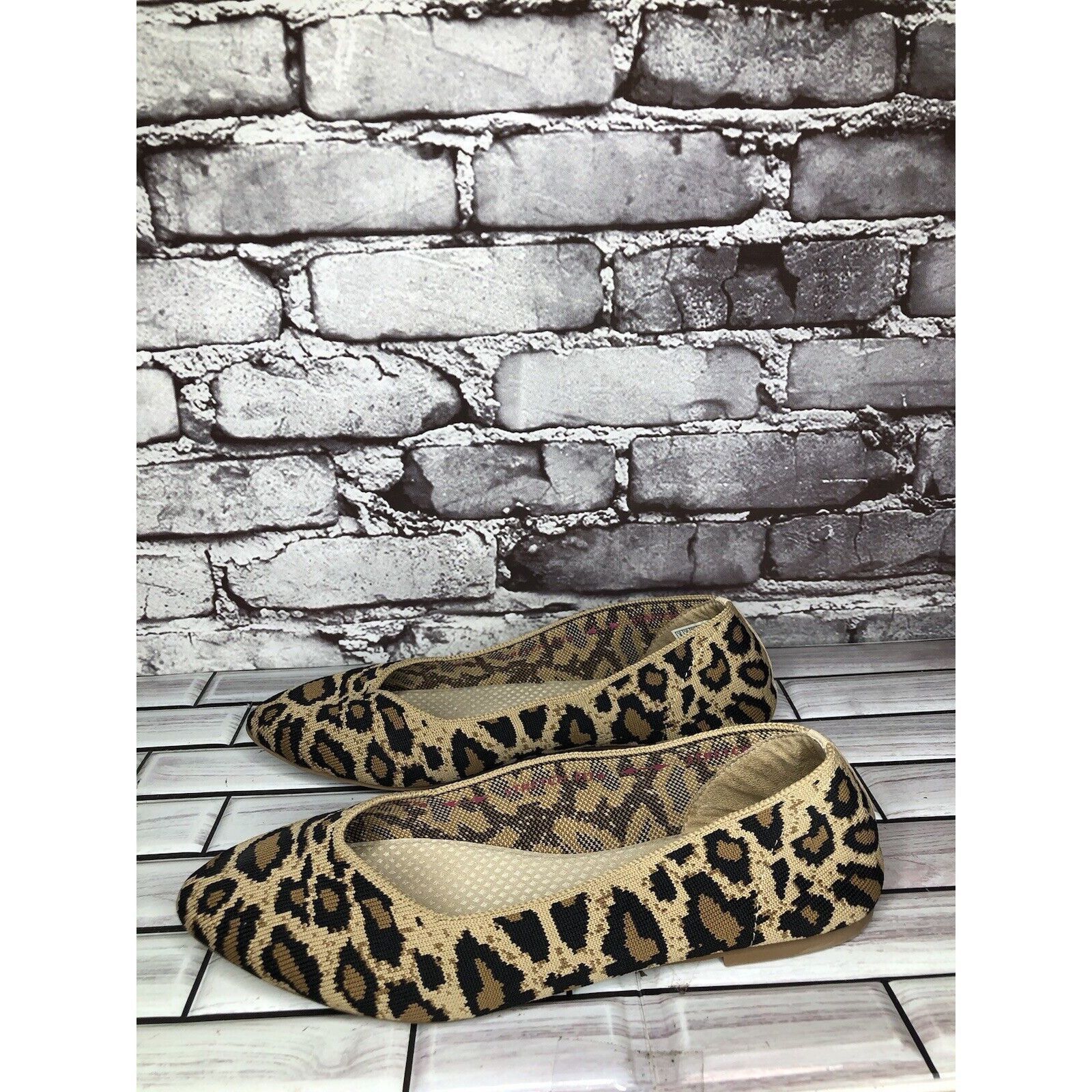 SKECHERS Skechers Air Cooled Memory Foam Leopard Textile Stretch Poin Size US 9 / IT 39 - 1 Thumbnail