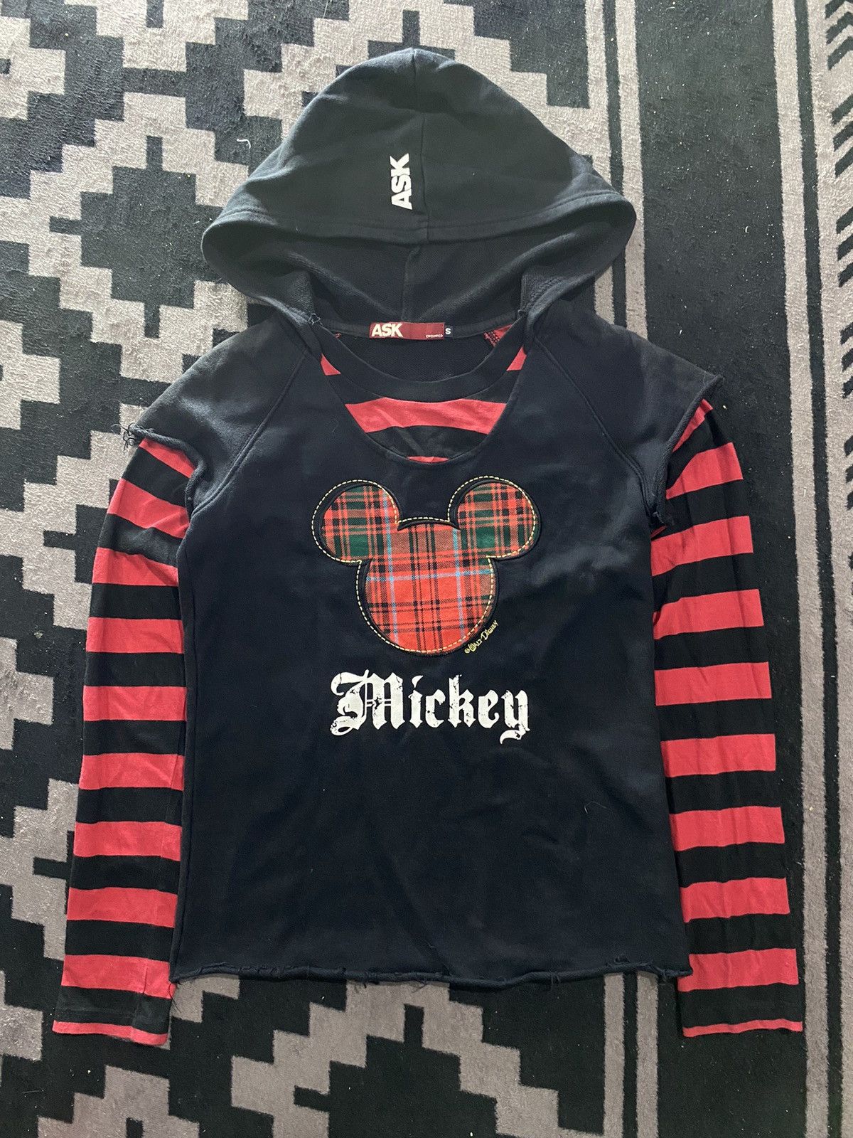 If Six Was Nine × Japanese Brand × Le Grande Bleu (L.G.B.) ask enquired punk double layers mickey distressed hoodie Size US S / EU 44-46 / 1 - 1 Thumbnail