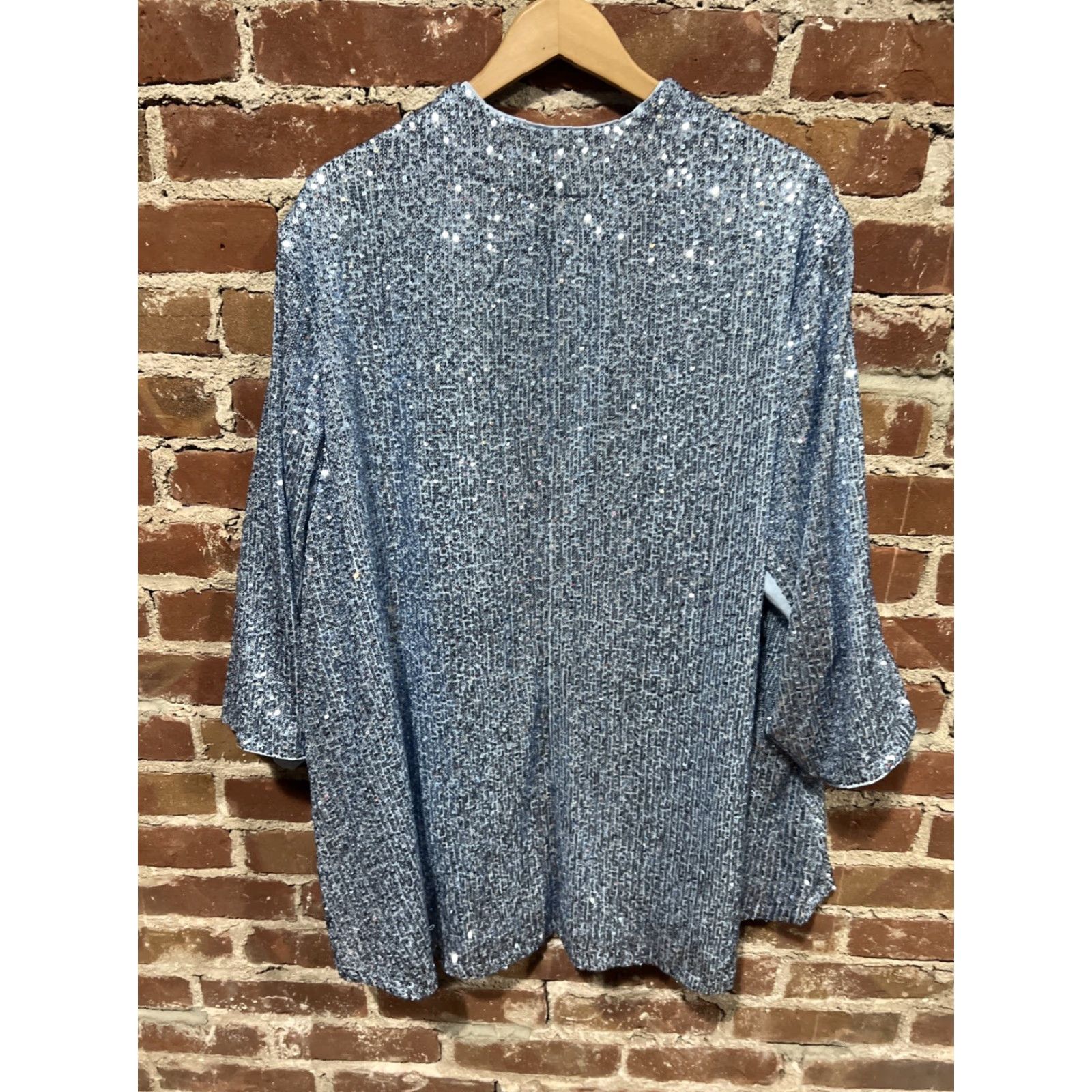 Torrid Torrid Sequin Kimono Cardigan Blue Long Sleeve Open Front NWT Size 3XL Women Regular Holiday Wedding Party/Cocktail High Low Hem Vintage No Size XXL / US 16-18 / IT 52-54 - 3 Thumbnail