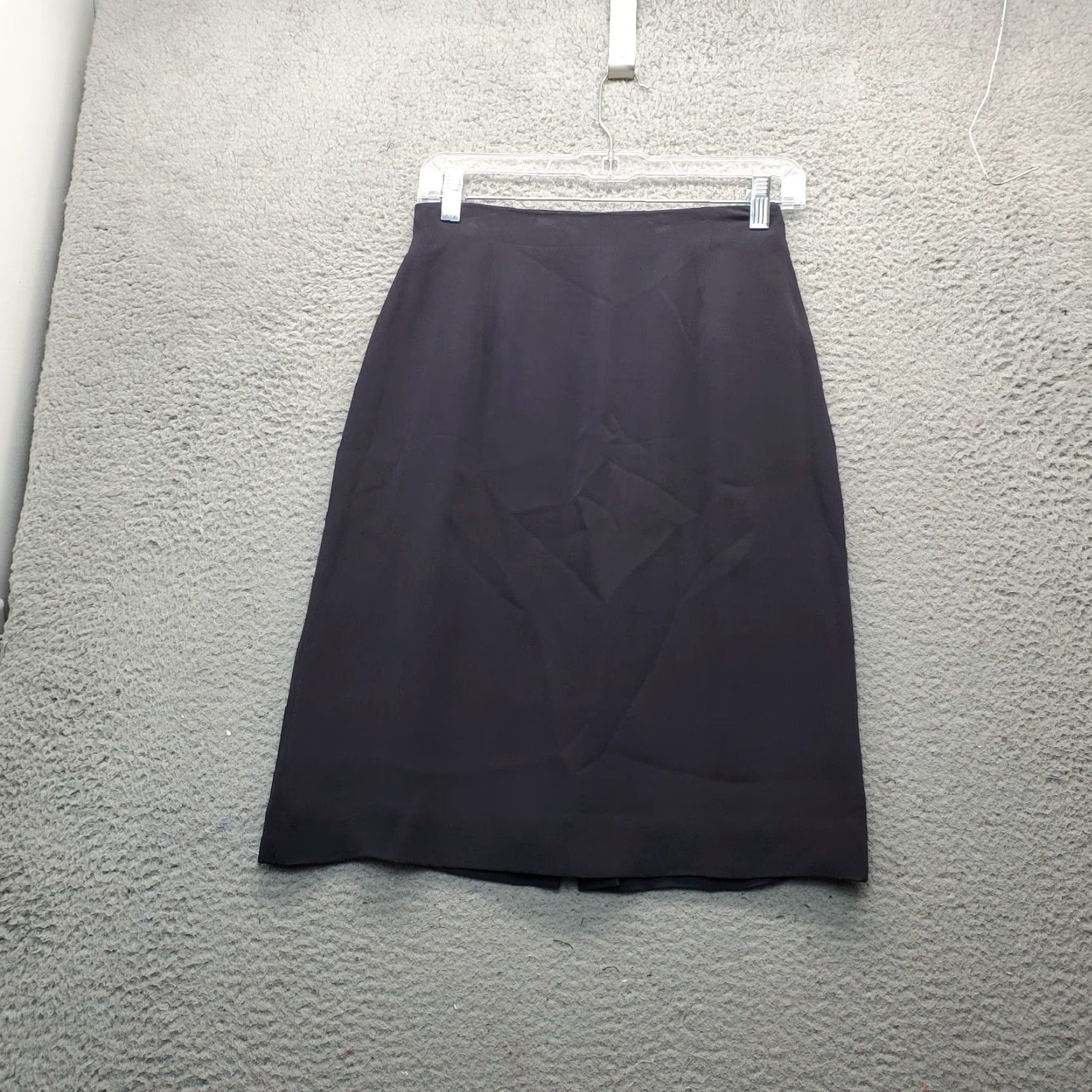 Jones New York Jones New York 2 Piece Set Blazer & Skirt Womens Size 4 Black 100% Silk Lined Size 27" / US 4 / IT 40 - 4 Thumbnail