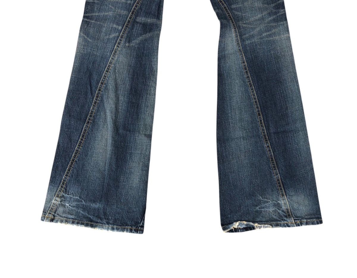 Lee × Vintage 🔥Hard to find 🔥Vintage Lee Flare Jeans💥 Size US 30 / EU 46 - 9 Thumbnail