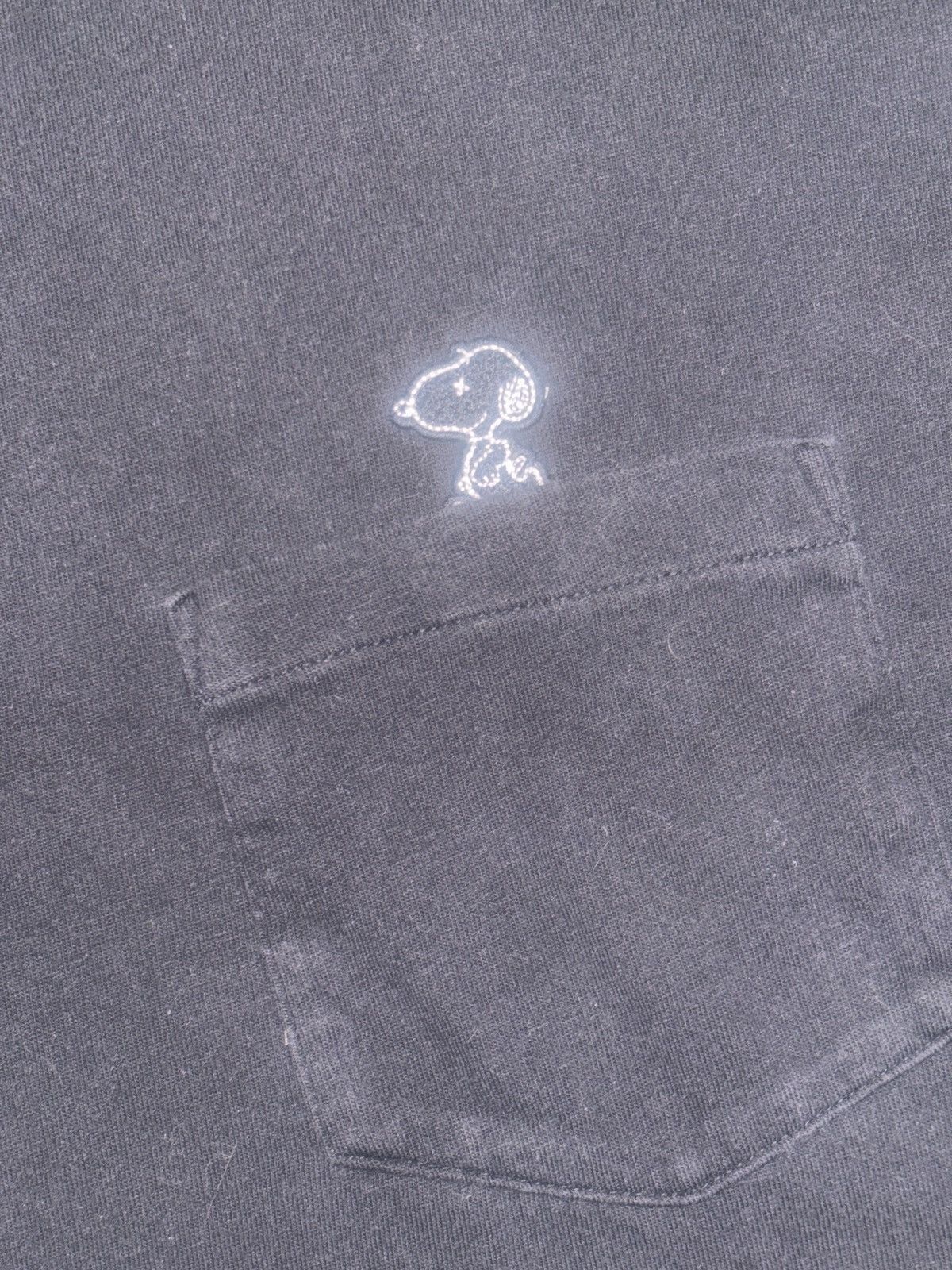 Kaws × Peanuts Kaws x Peanuts XL Pocket Tee Size US XL / EU 56 / 4 - 2 Thumbnail