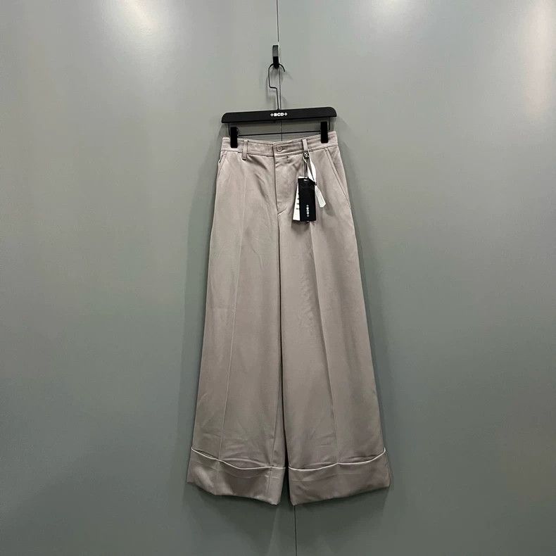Louis Vuitton Louis Vuitton size US 46 Solid button-down wide-leg pants 2 Size US 30 / EU 46 - 1 Thumbnail