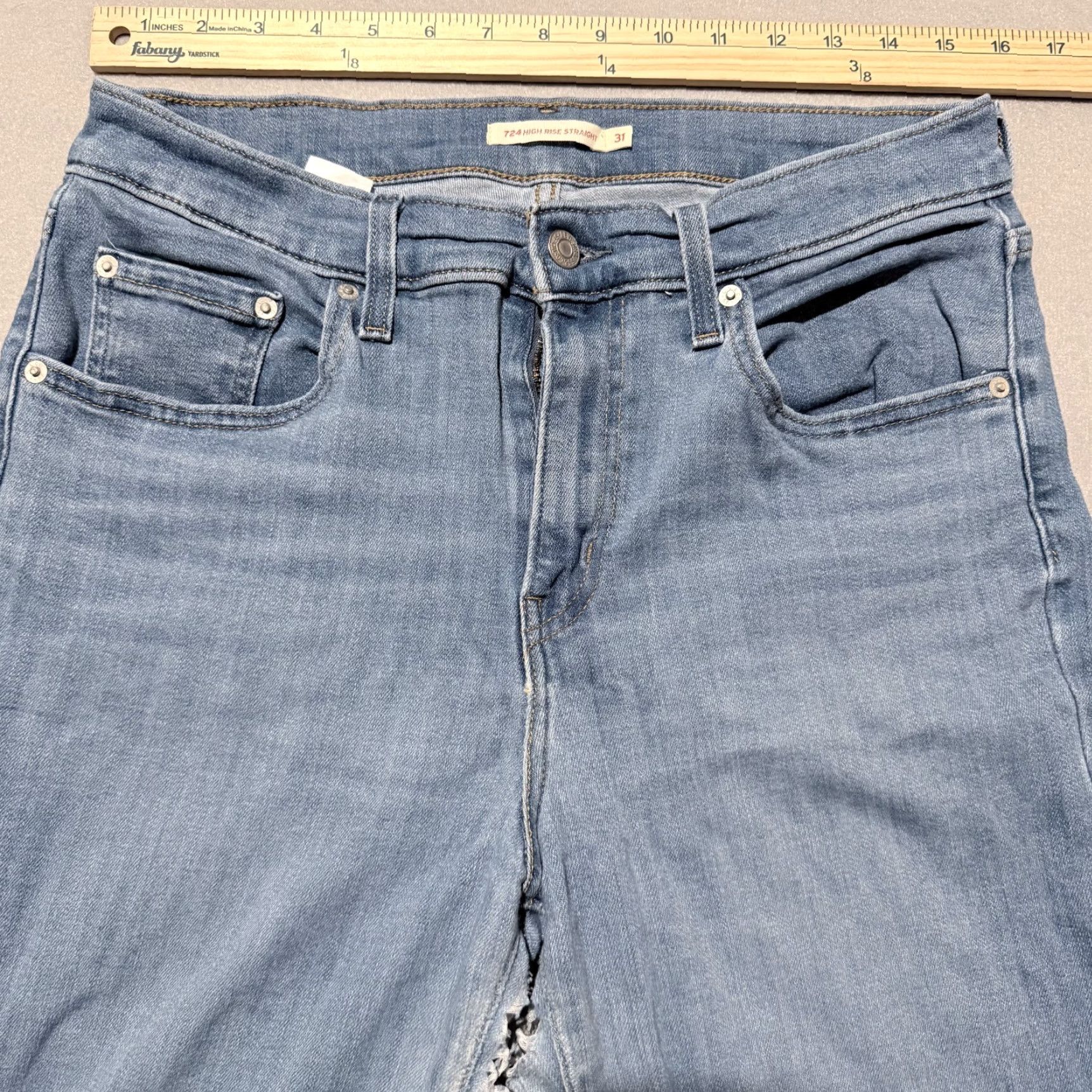 Levi's Levi's 724 High-Rise Straight Jeans Women Medium Wash Blue Denim Distressed - 31 Modern Distressed Jeans Womens Levi's 724 Size 24" / US 00 / IT 34 - 3 Thumbnail