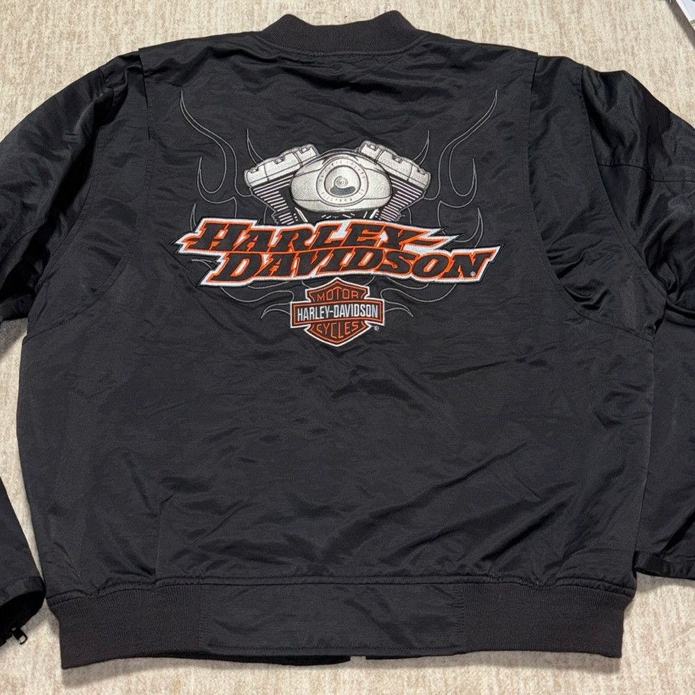 Harley Davidson Harley Davidson Jacket Large Bomber style Nylon Black Size US L / EU 52-54 / 3 - 1 Thumbnail