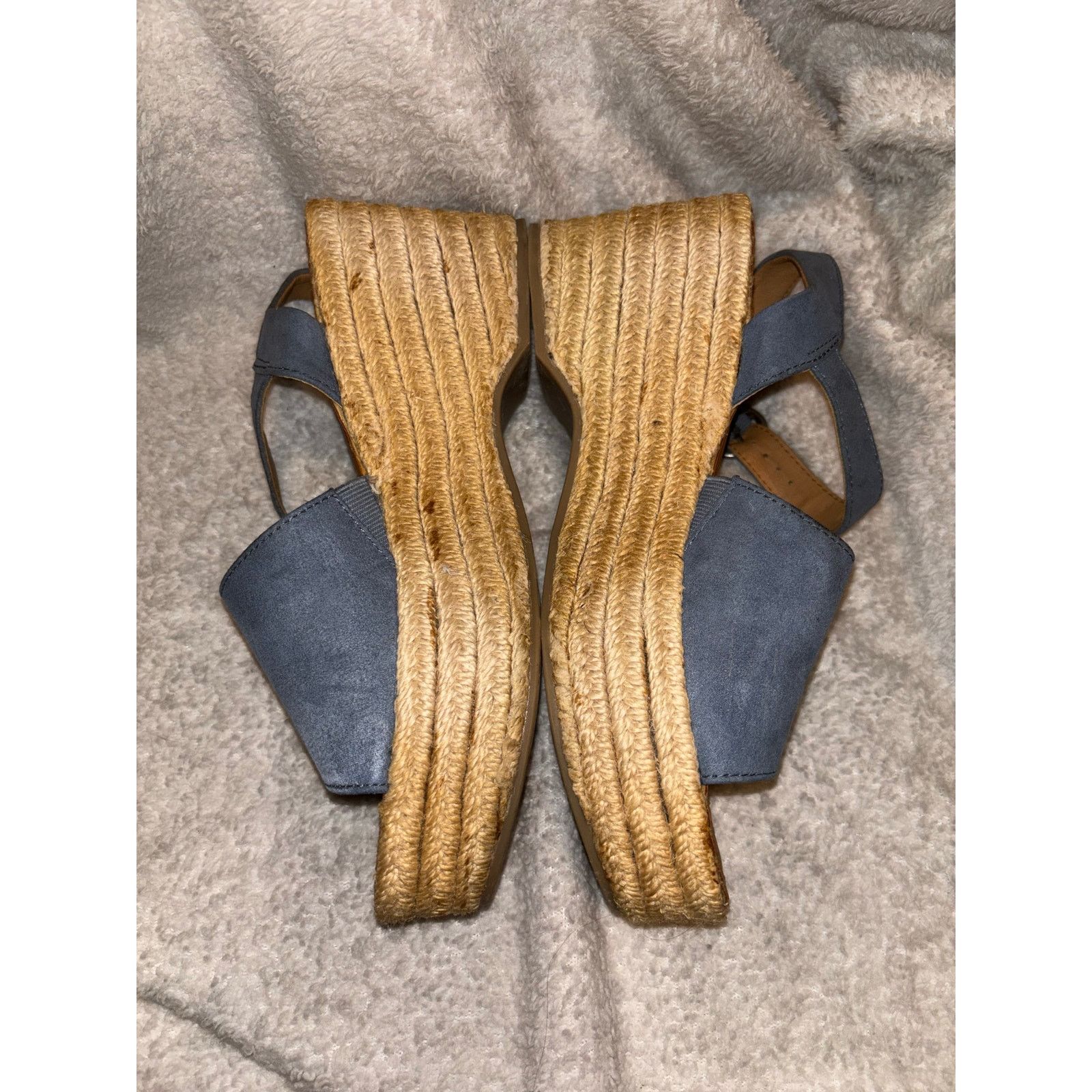 The Unbranded Brand Blue Suede Universal Thread Wedges Size 8 Size US 8 / IT 38 - 2 Thumbnail