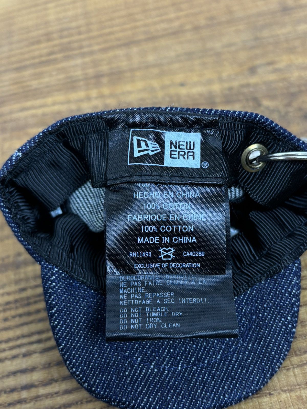 New Era × Yohji Yamamoto Yohji Yamamoto x New Era Denim Cap Mini Bag Charm Key Holder Size ONE SIZE - 5 Thumbnail