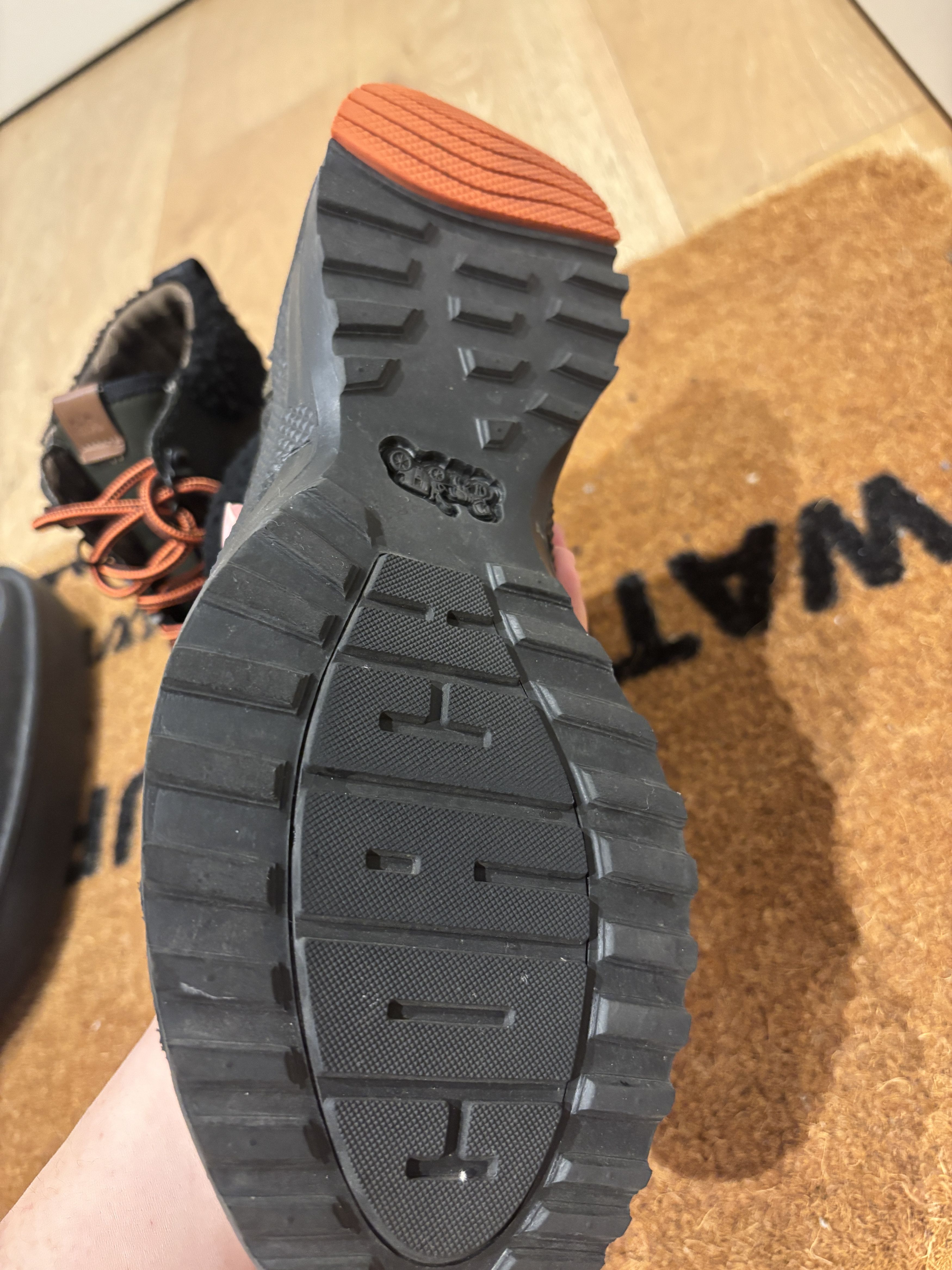 Coach Coach x Naruto City Hiker Size US 9.5 / EU 42-43 - 3 Thumbnail
