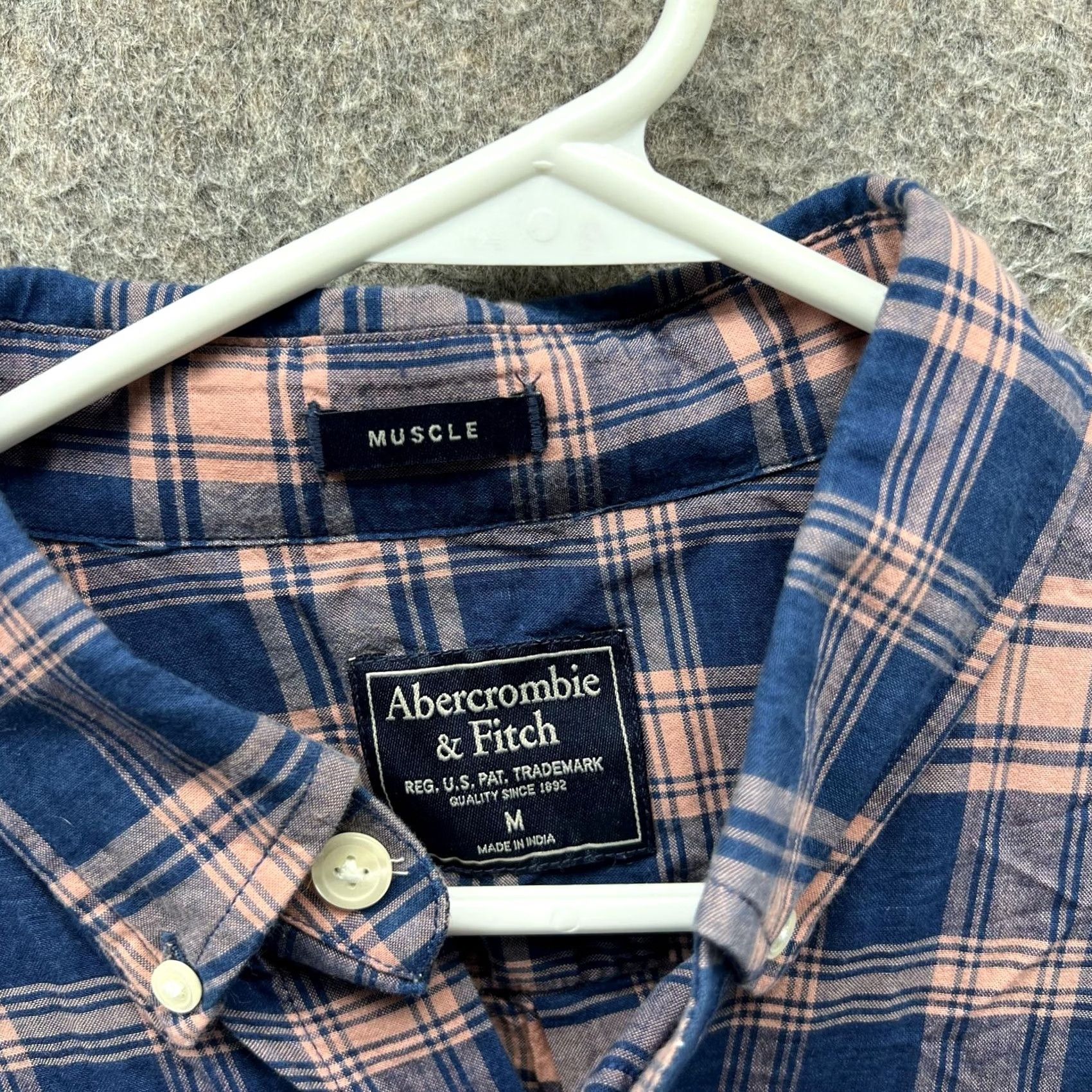 Abercrombie & Fitch Abercrombie & Fitch Shirt Mens Medium Blue Plaid Flannel Long Sleeve Button-Up Casual Fall Slim"} Size US M / EU 48-50 / 2 - 2 Thumbnail